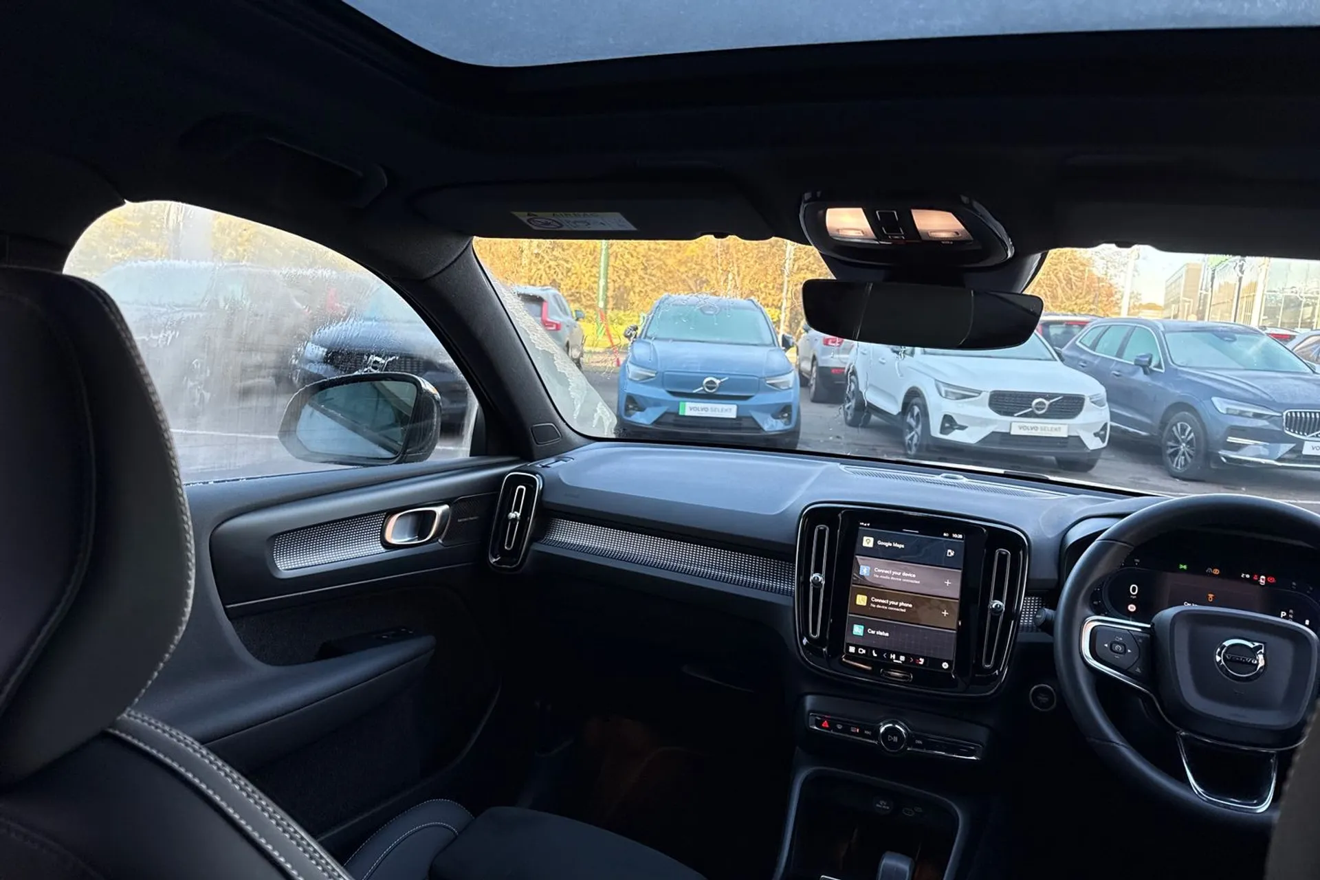 Volvo XC40 thumbnail image number 32