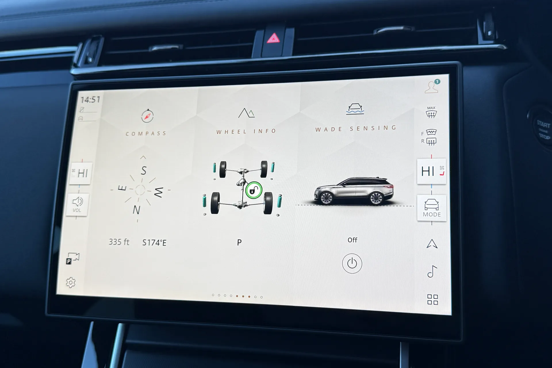 LAND ROVER RANGE ROVER VELAR thumbnail image number 52