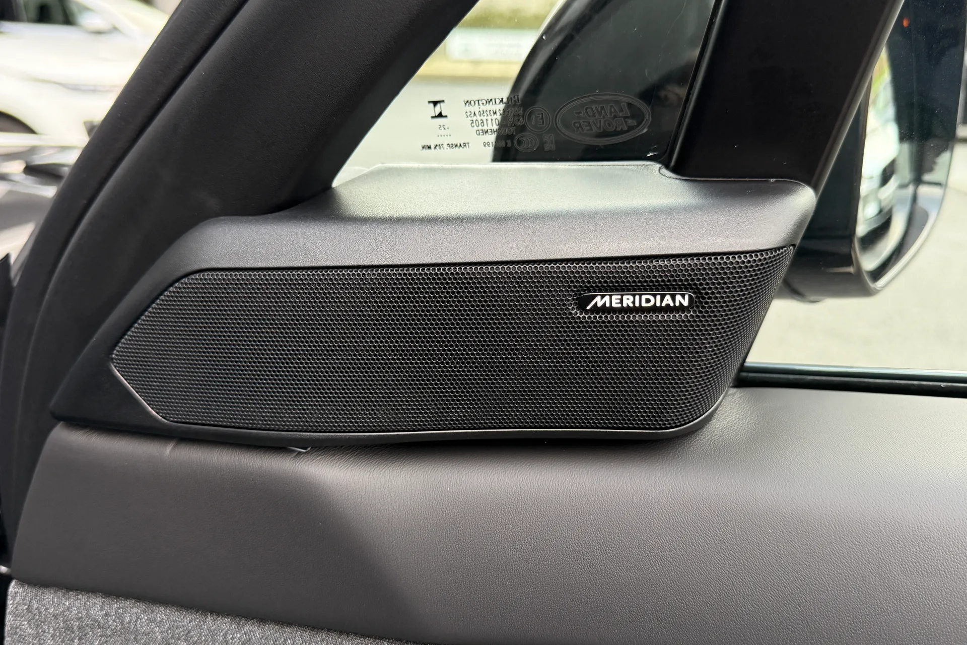 LAND ROVER RANGE ROVER SPORT thumbnail image number 21