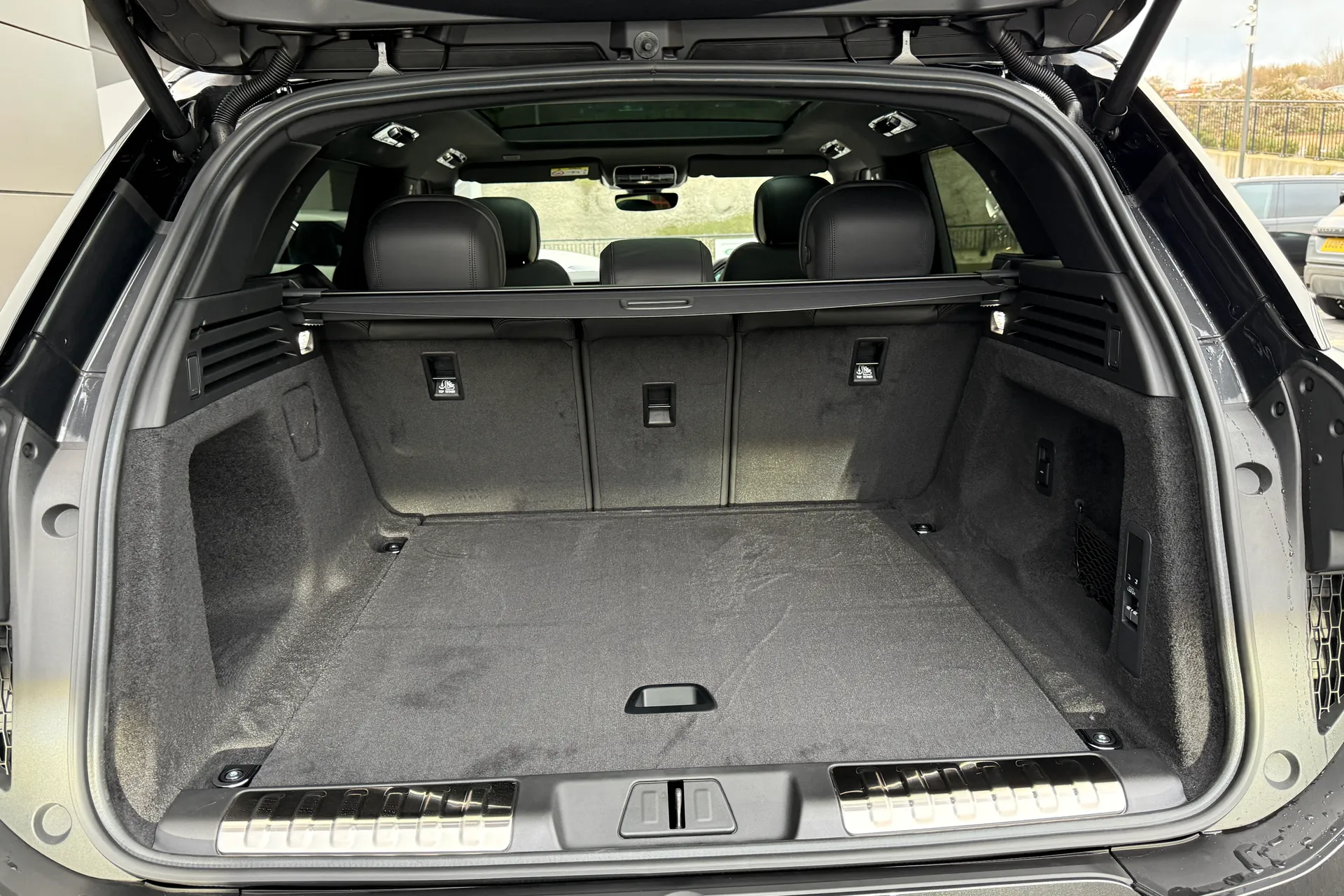 LAND ROVER RANGE ROVER SPORT thumbnail image number 44