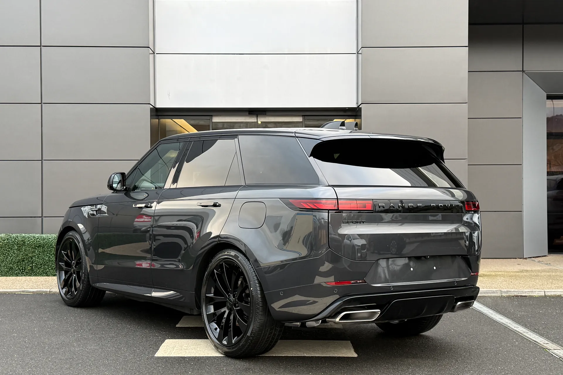 LAND ROVER RANGE ROVER SPORT thumbnail image number 14