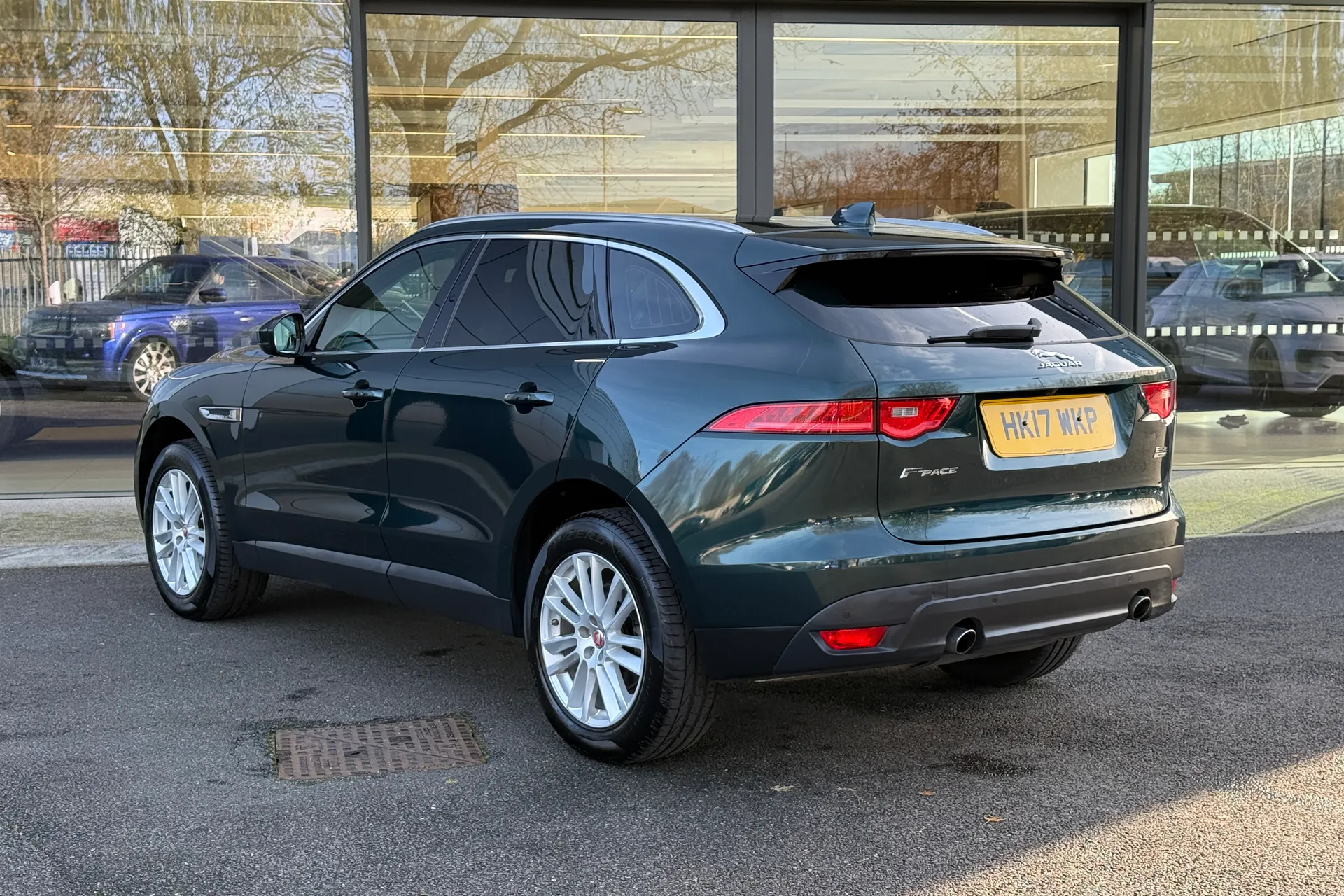 Jaguar F-PACE thumbnail image number 57