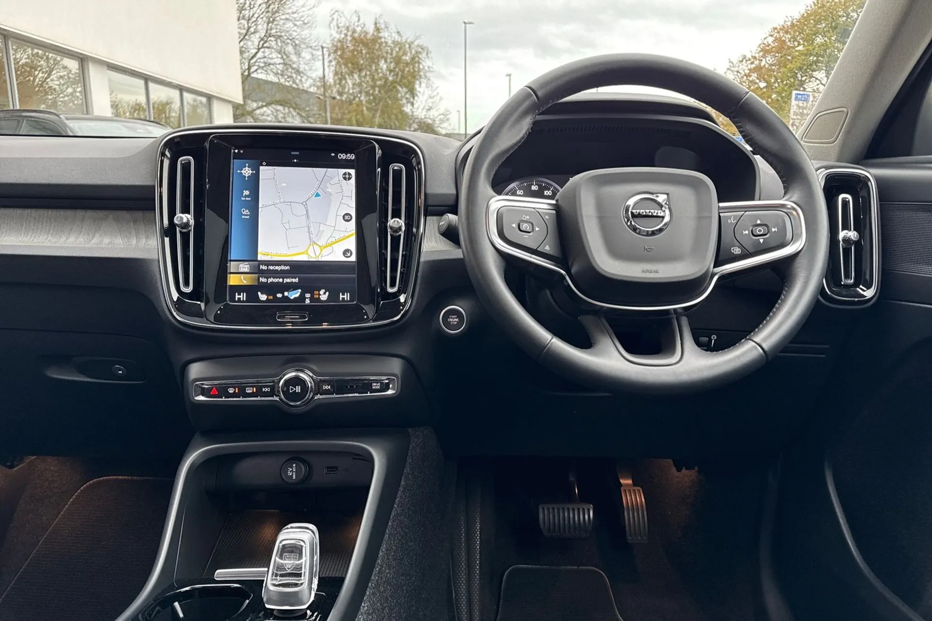 Volvo XC40 thumbnail image number 34