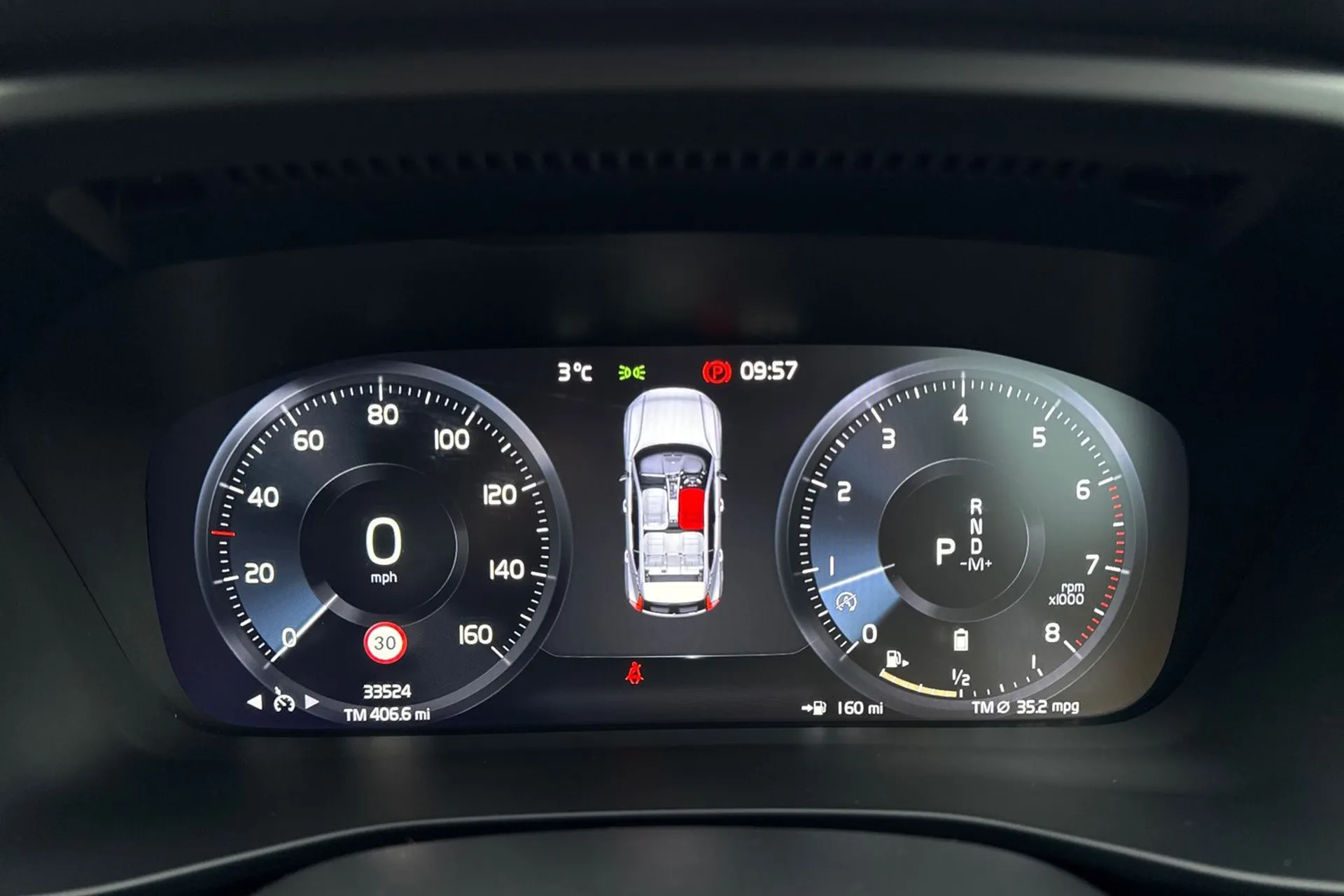 Volvo XC40 thumbnail image number 45