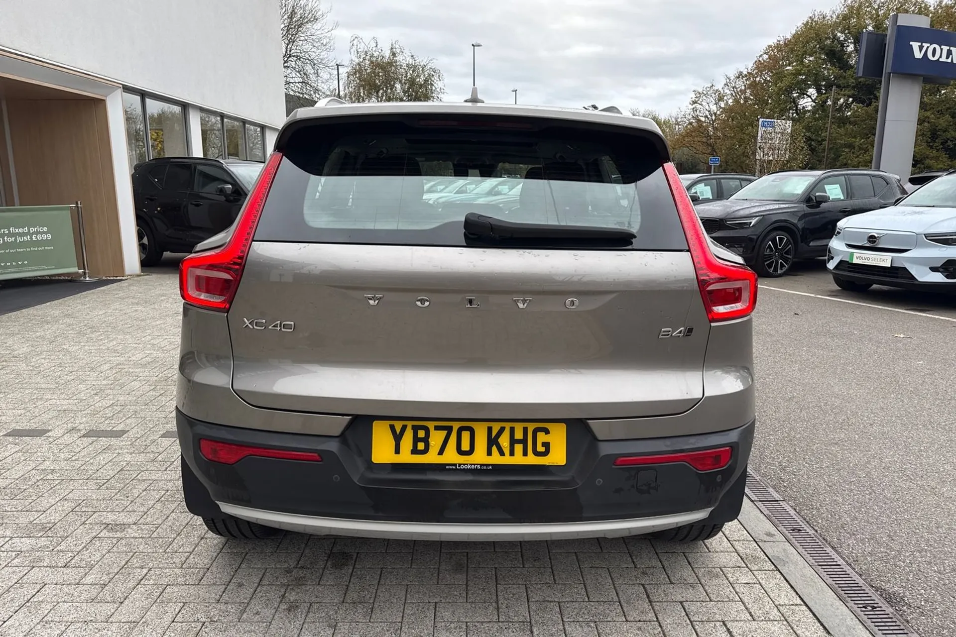 Volvo XC40 thumbnail image number 9