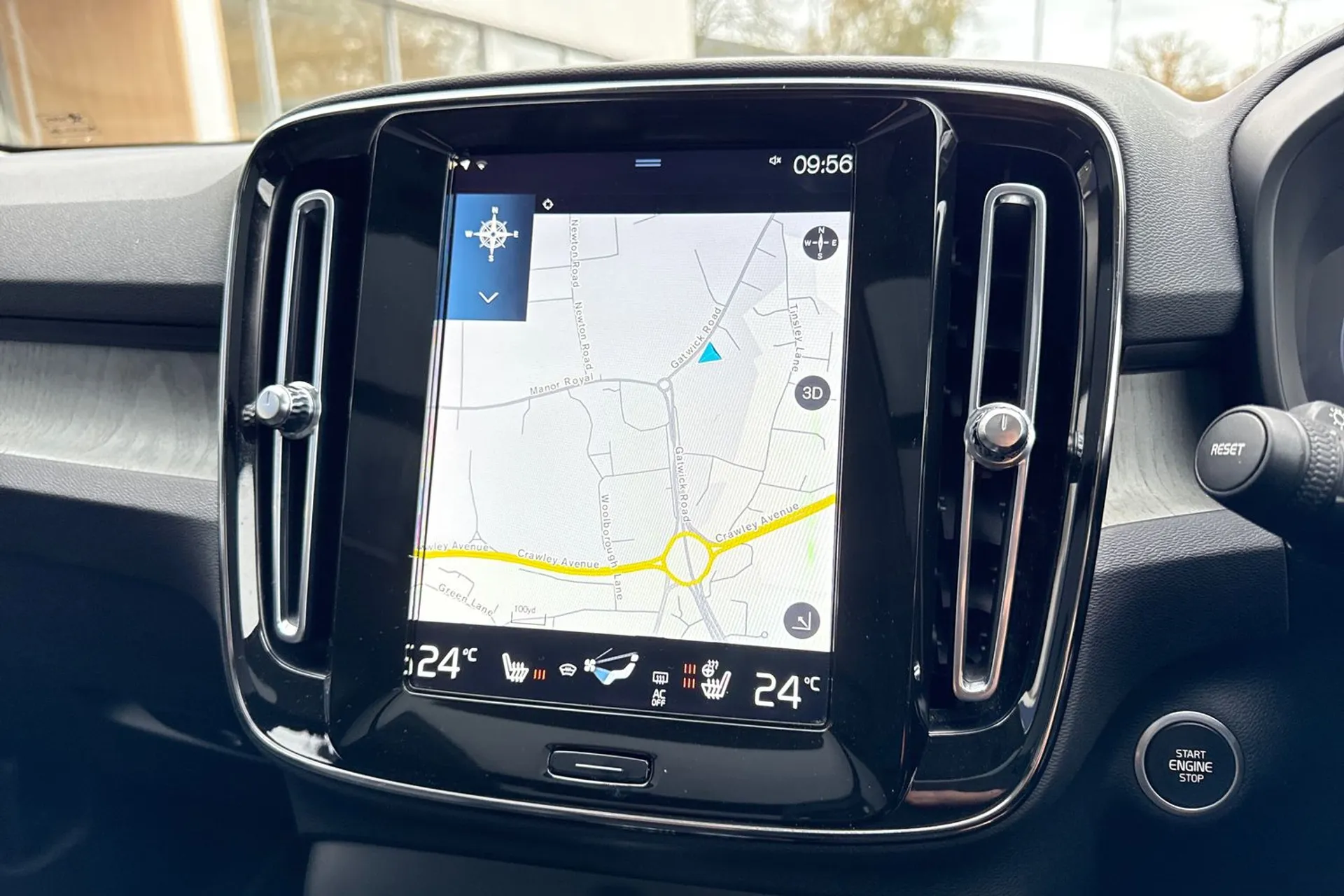 Volvo XC40 thumbnail image number 5