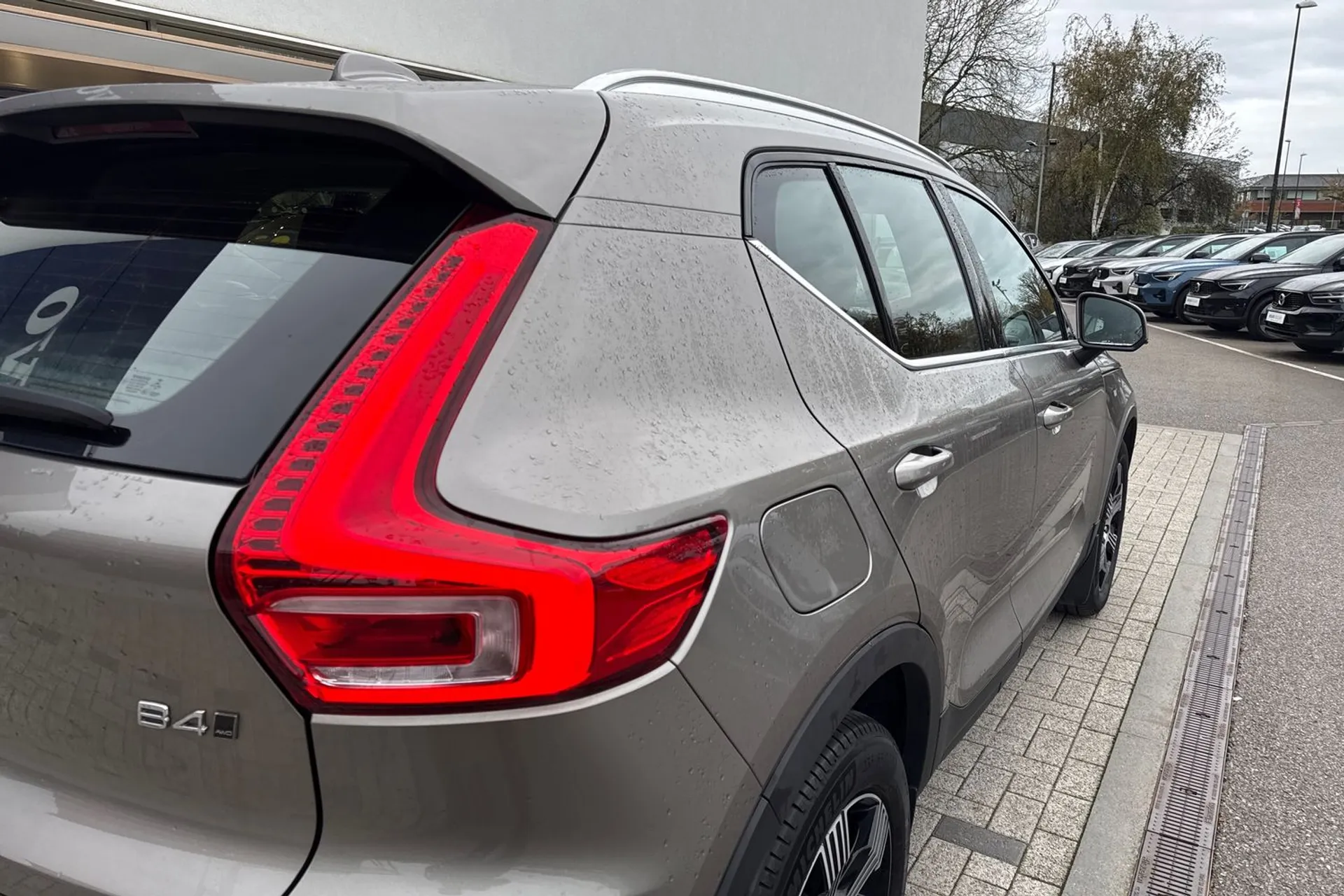 Volvo XC40 thumbnail image number 15