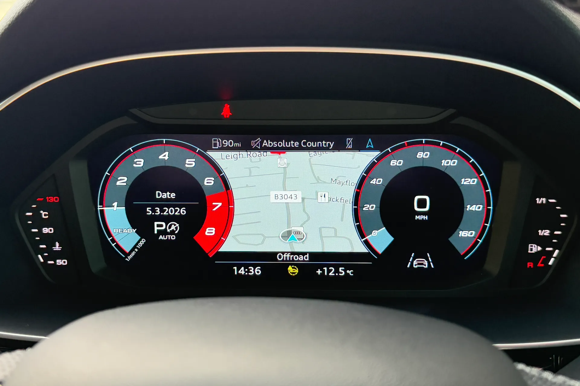 Audi Q3 thumbnail image number 31