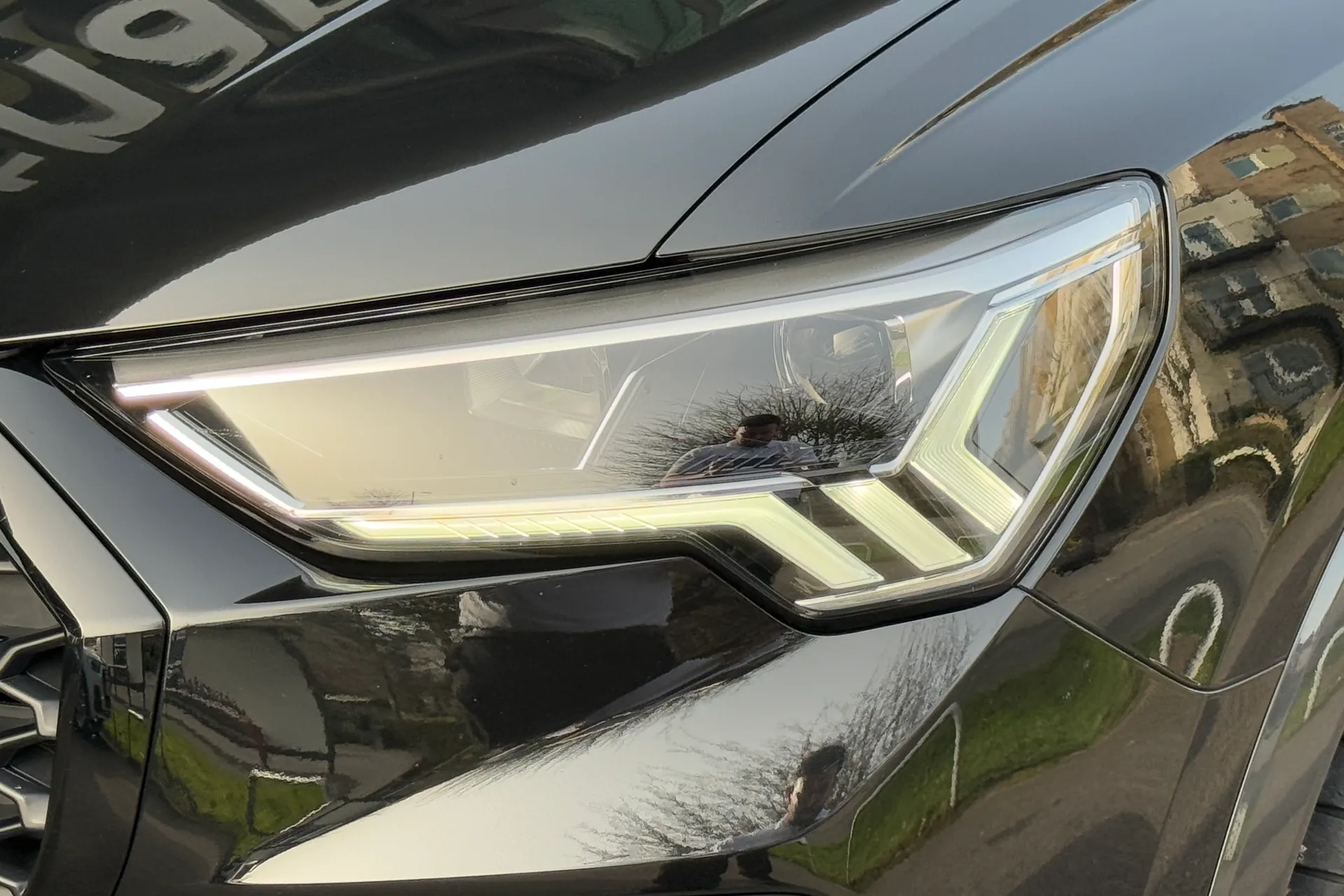 Audi Q3 thumbnail image number 54