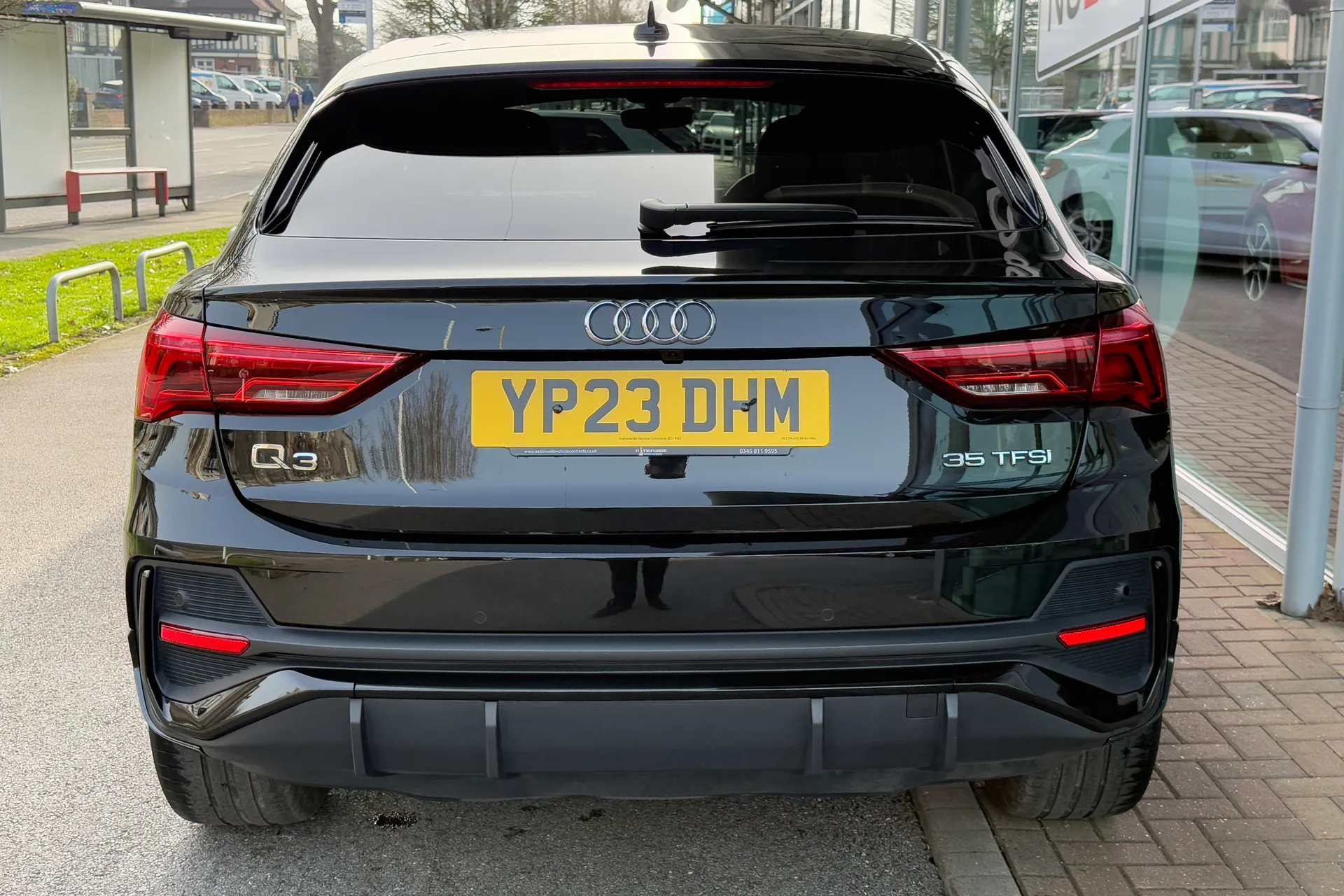 Audi Q3 thumbnail image number 45