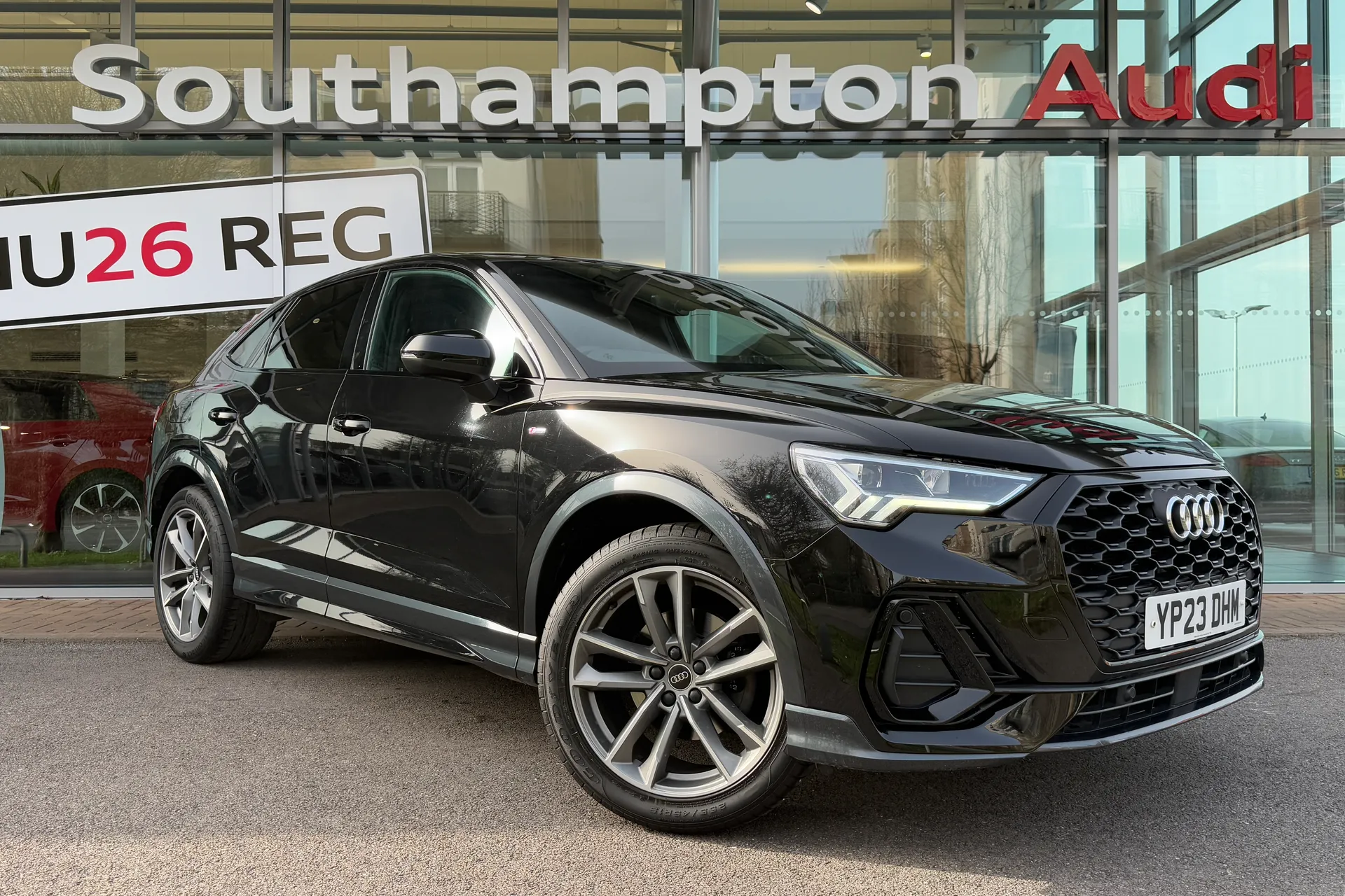 Audi Q3 focused image