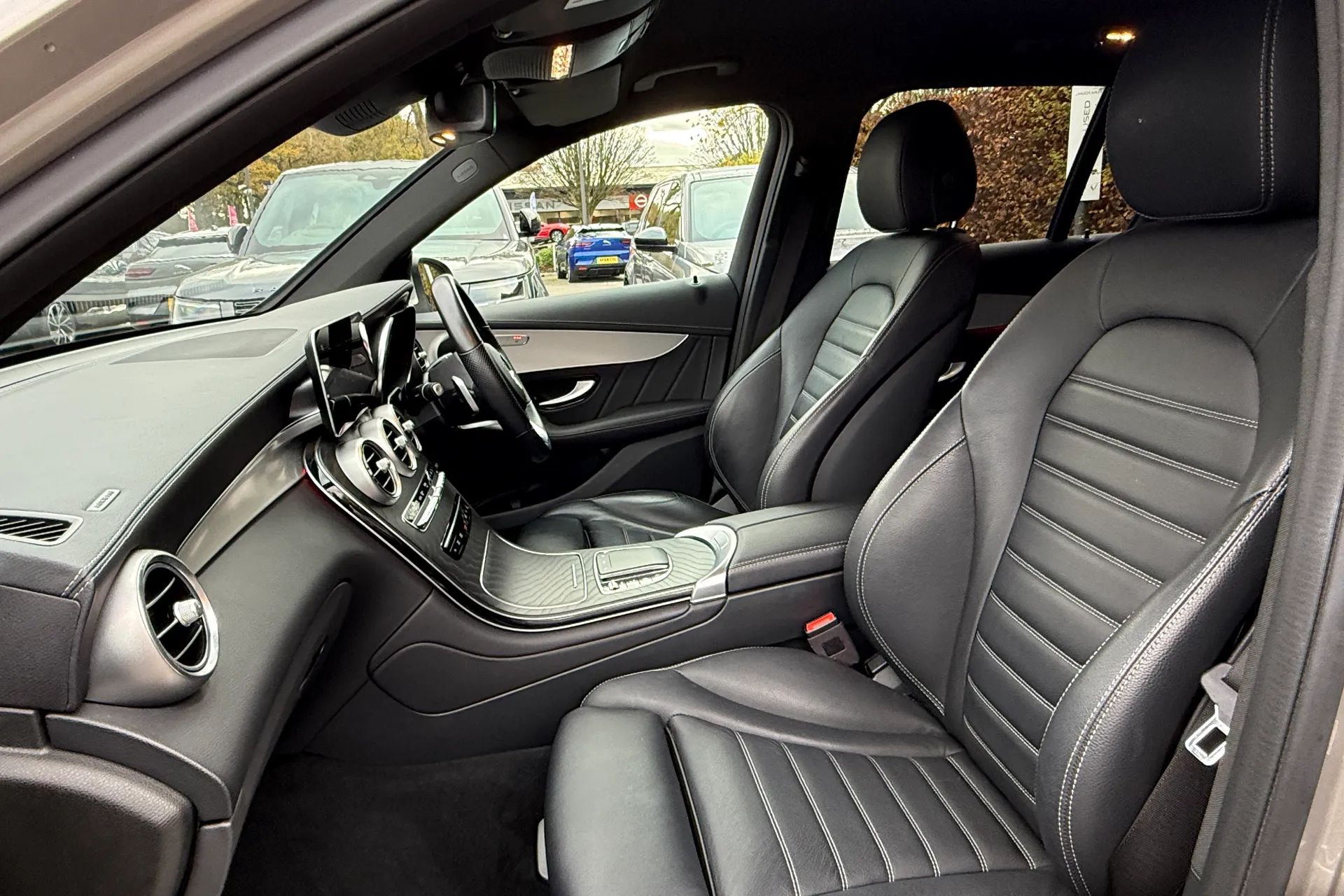 MERCEDES-BENZ GLC thumbnail image number 40