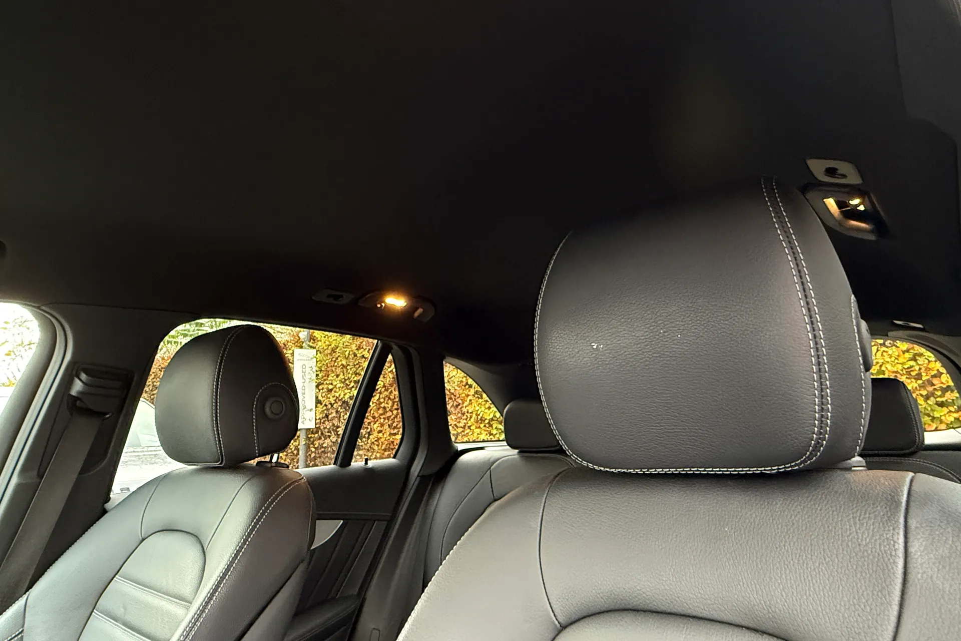 MERCEDES-BENZ GLC thumbnail image number 4