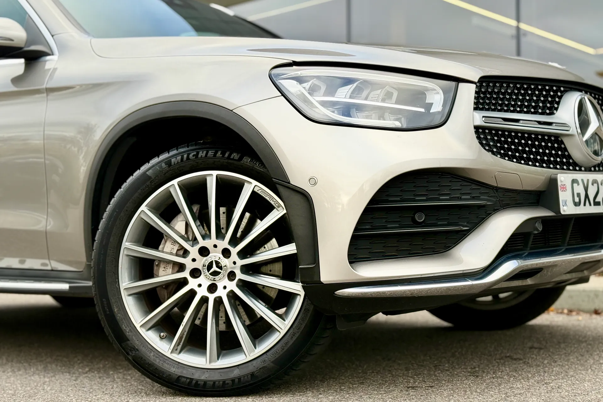 MERCEDES-BENZ GLC thumbnail image number 9