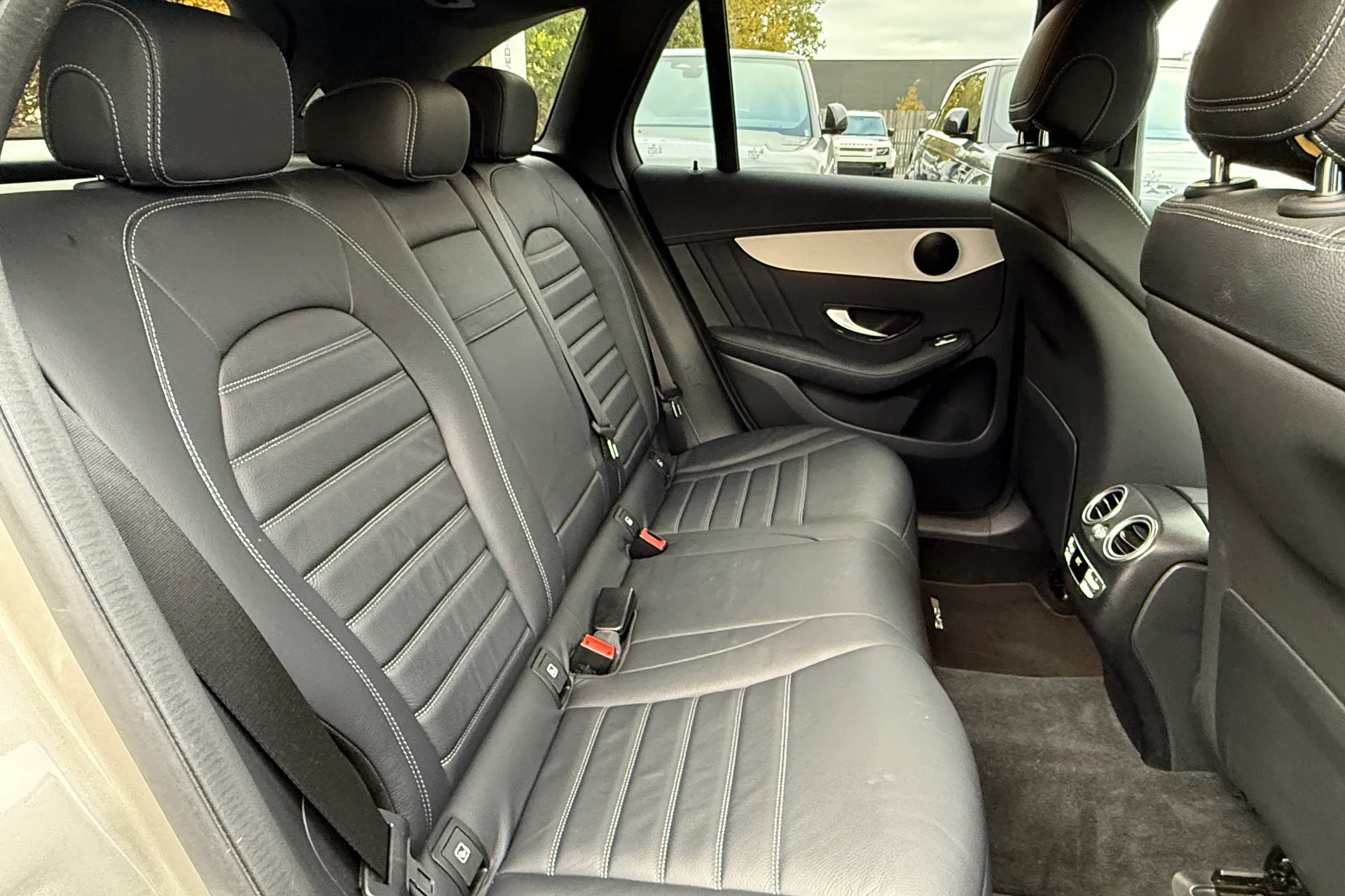 MERCEDES-BENZ GLC thumbnail image number 29