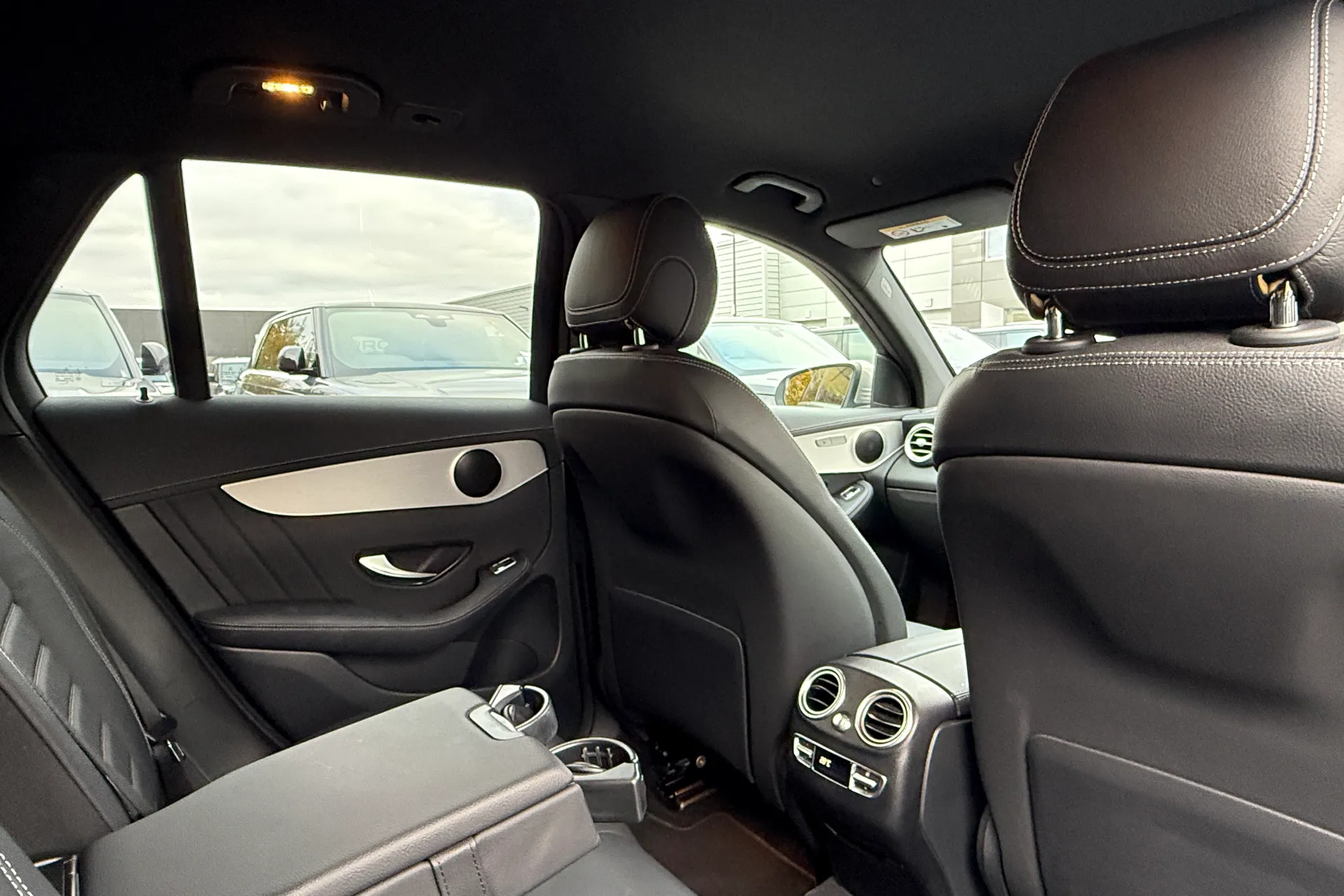 MERCEDES-BENZ GLC thumbnail image number 30