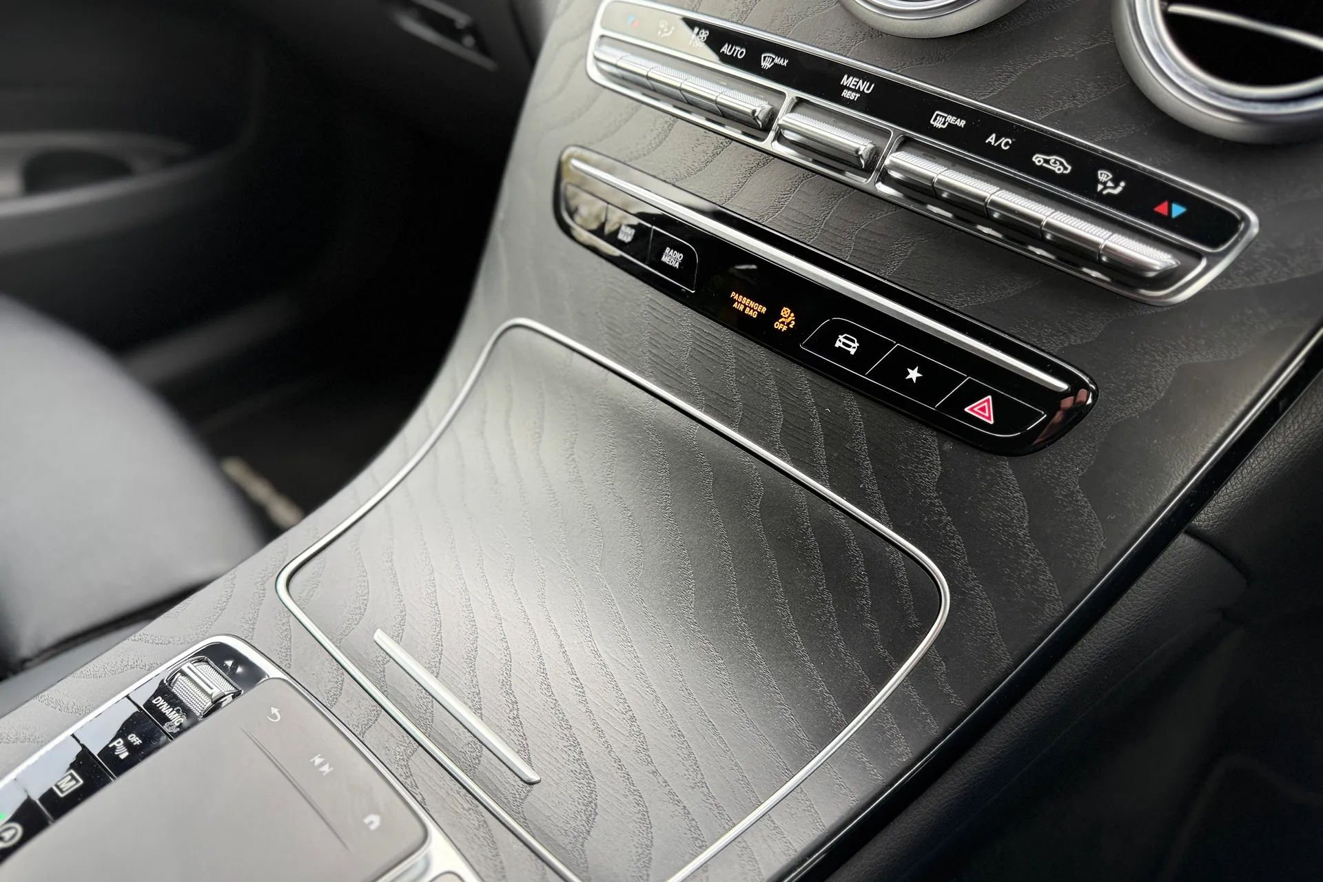 MERCEDES-BENZ GLC thumbnail image number 22