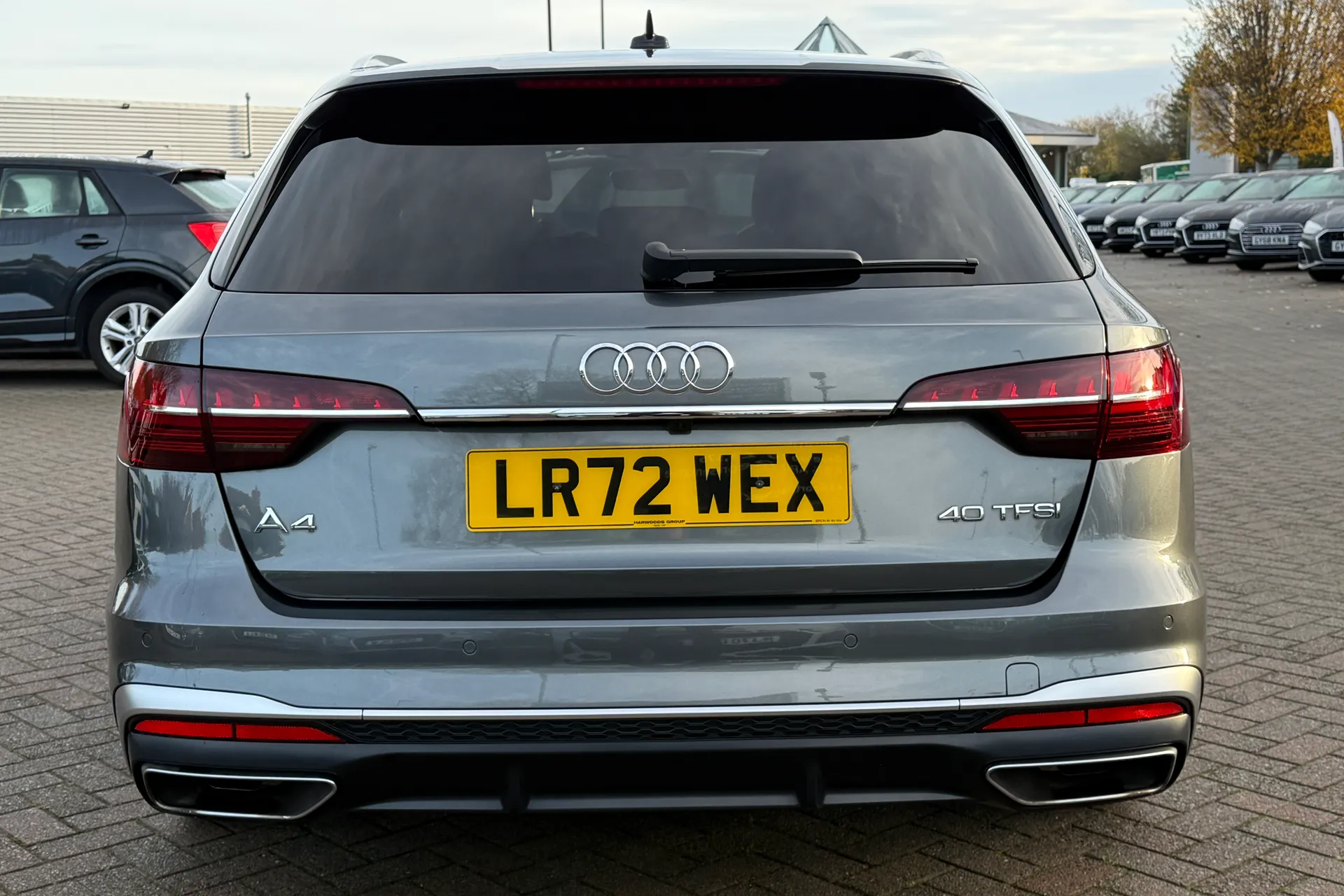 Audi A4 thumbnail image number 29