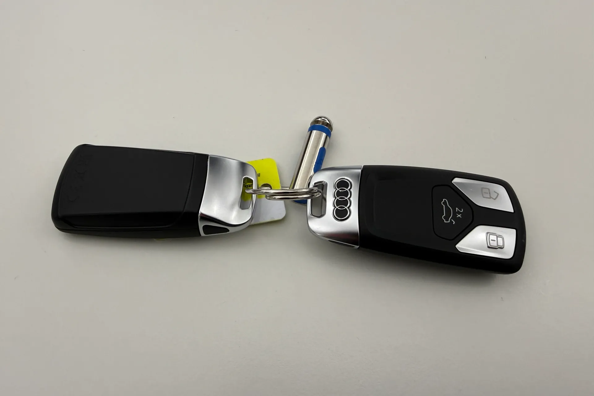 Audi A4 thumbnail image number 7