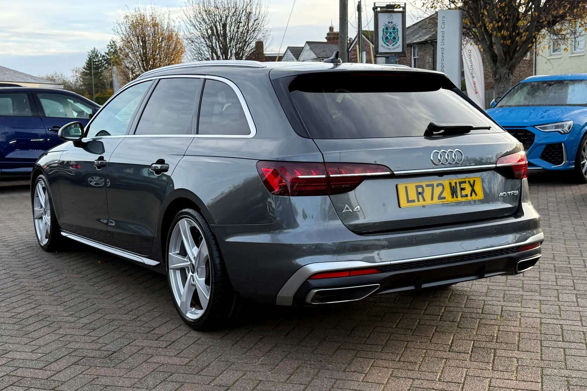 Audi A4 thumbnail image number 30