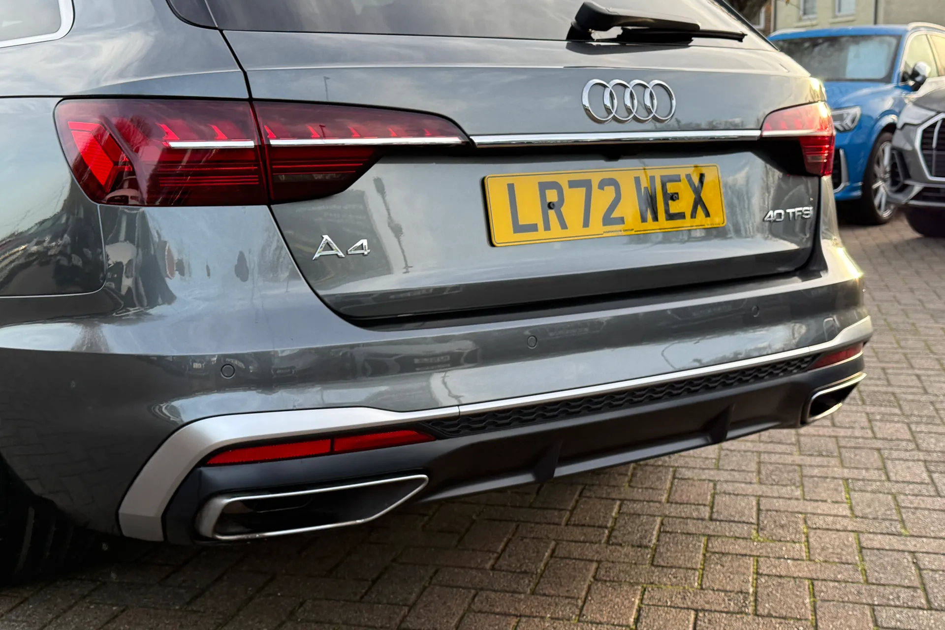 Audi A4 thumbnail image number 48