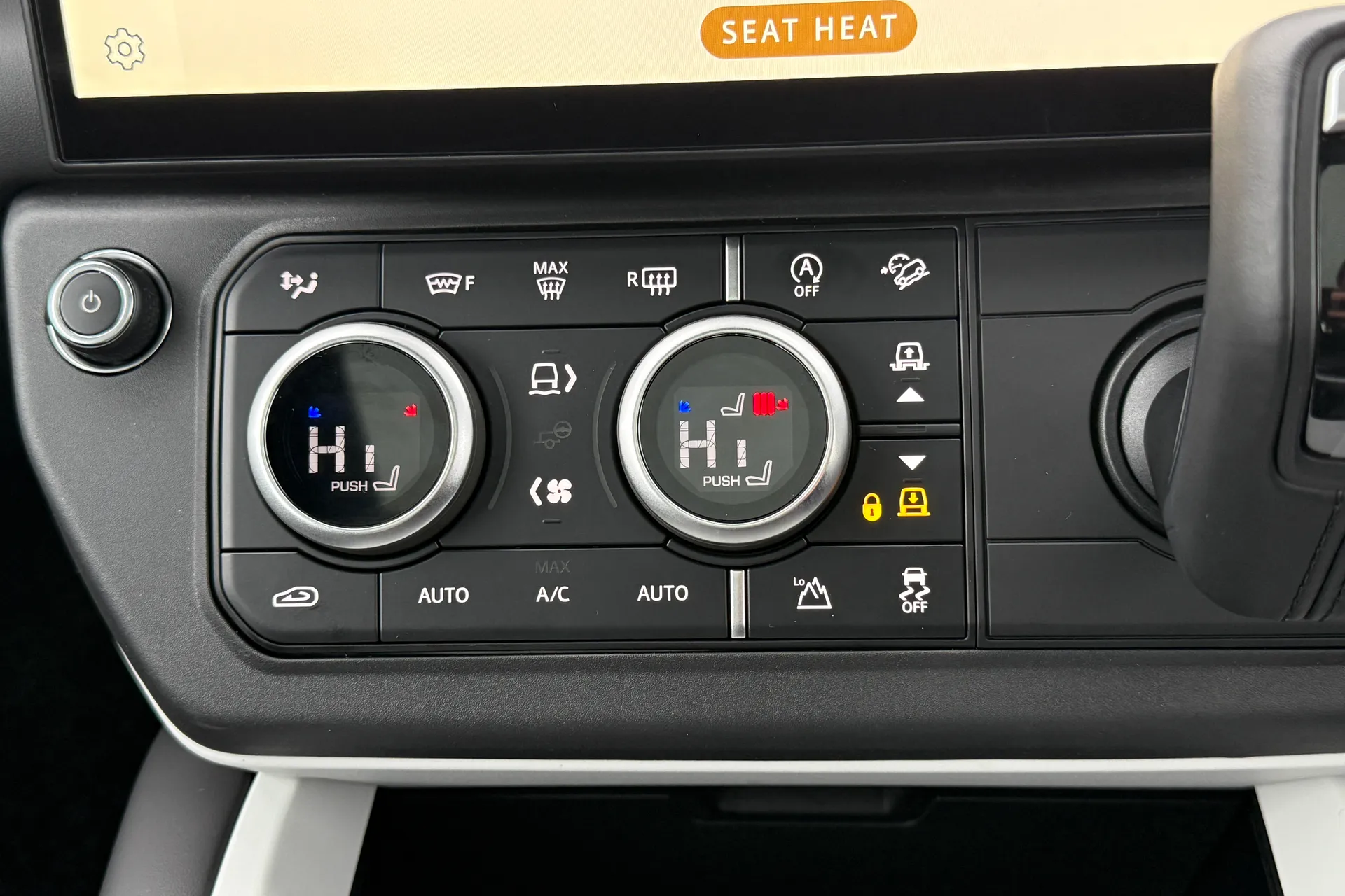 LAND ROVER DEFENDER thumbnail image number 20