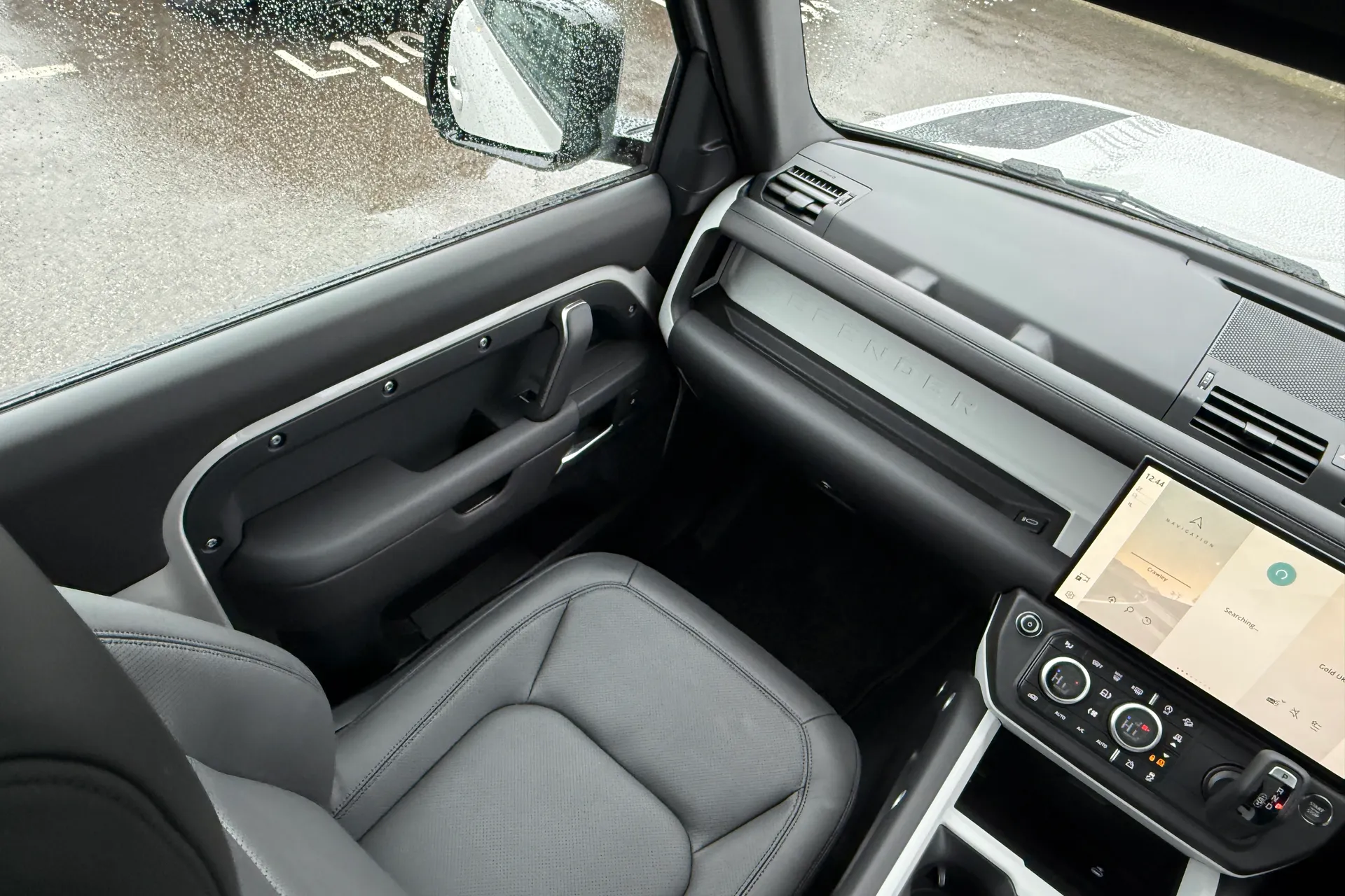 LAND ROVER DEFENDER thumbnail image number 19