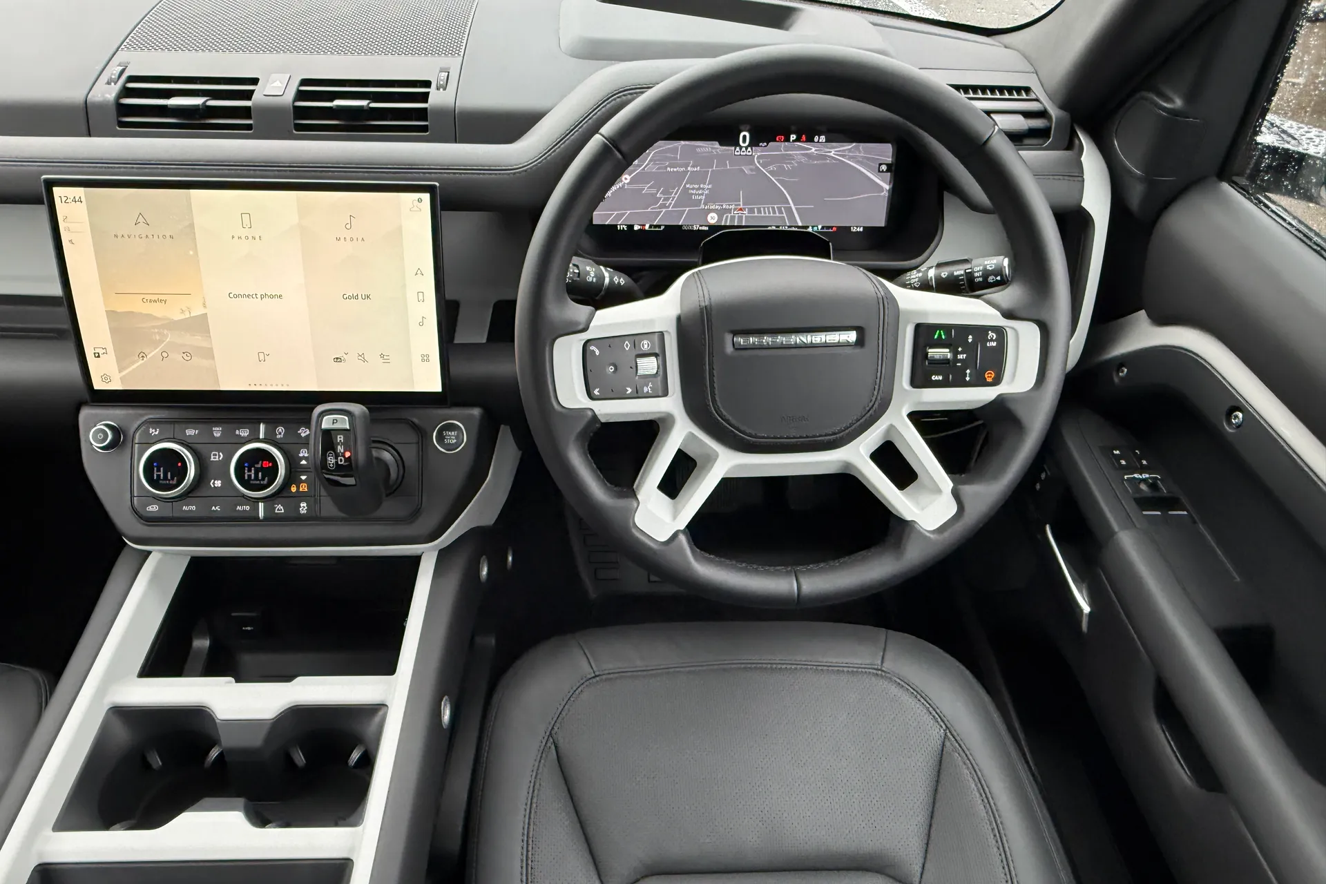 LAND ROVER DEFENDER thumbnail image number 24