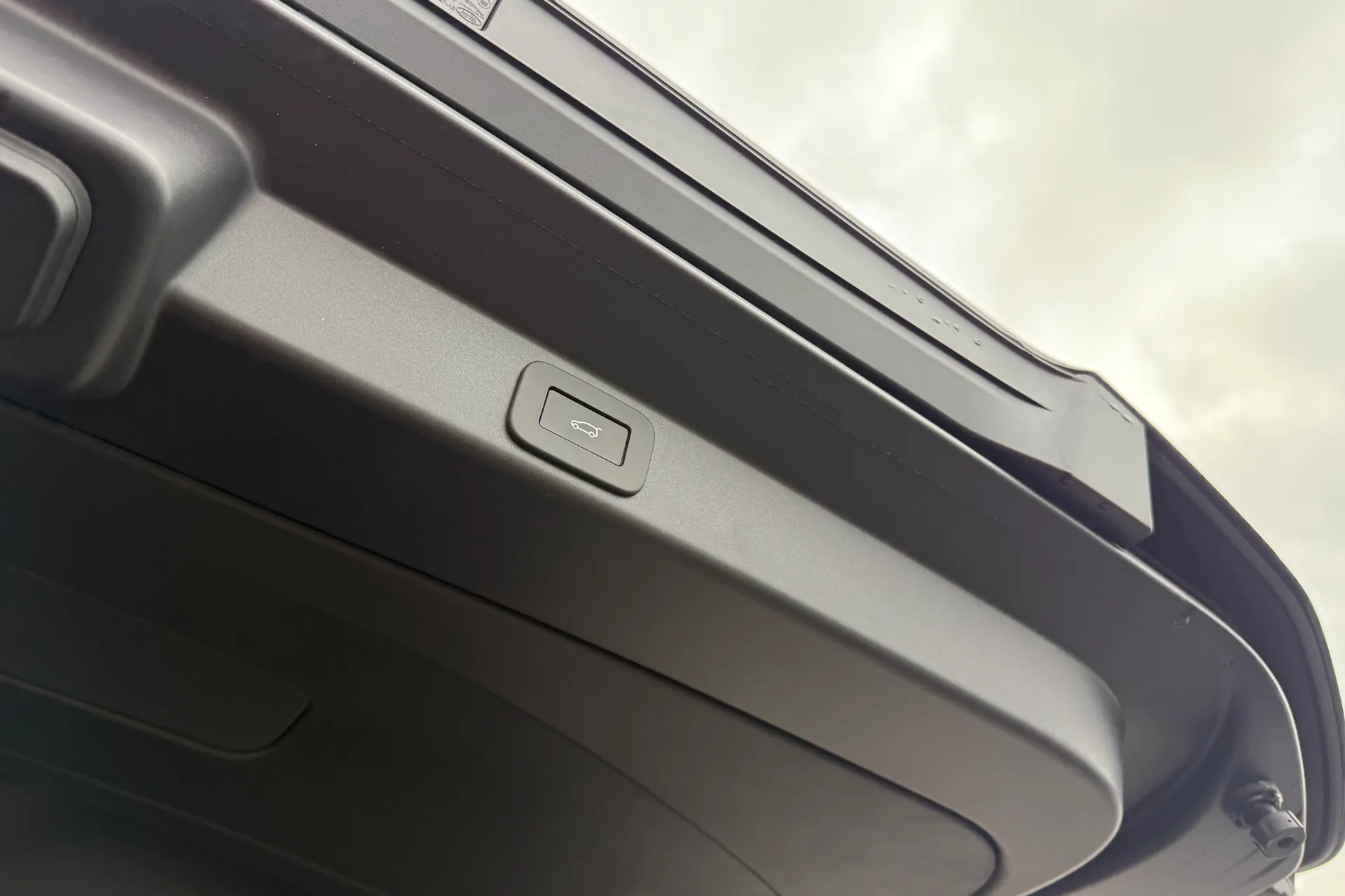 LAND ROVER RANGE ROVER SPORT thumbnail image number 23