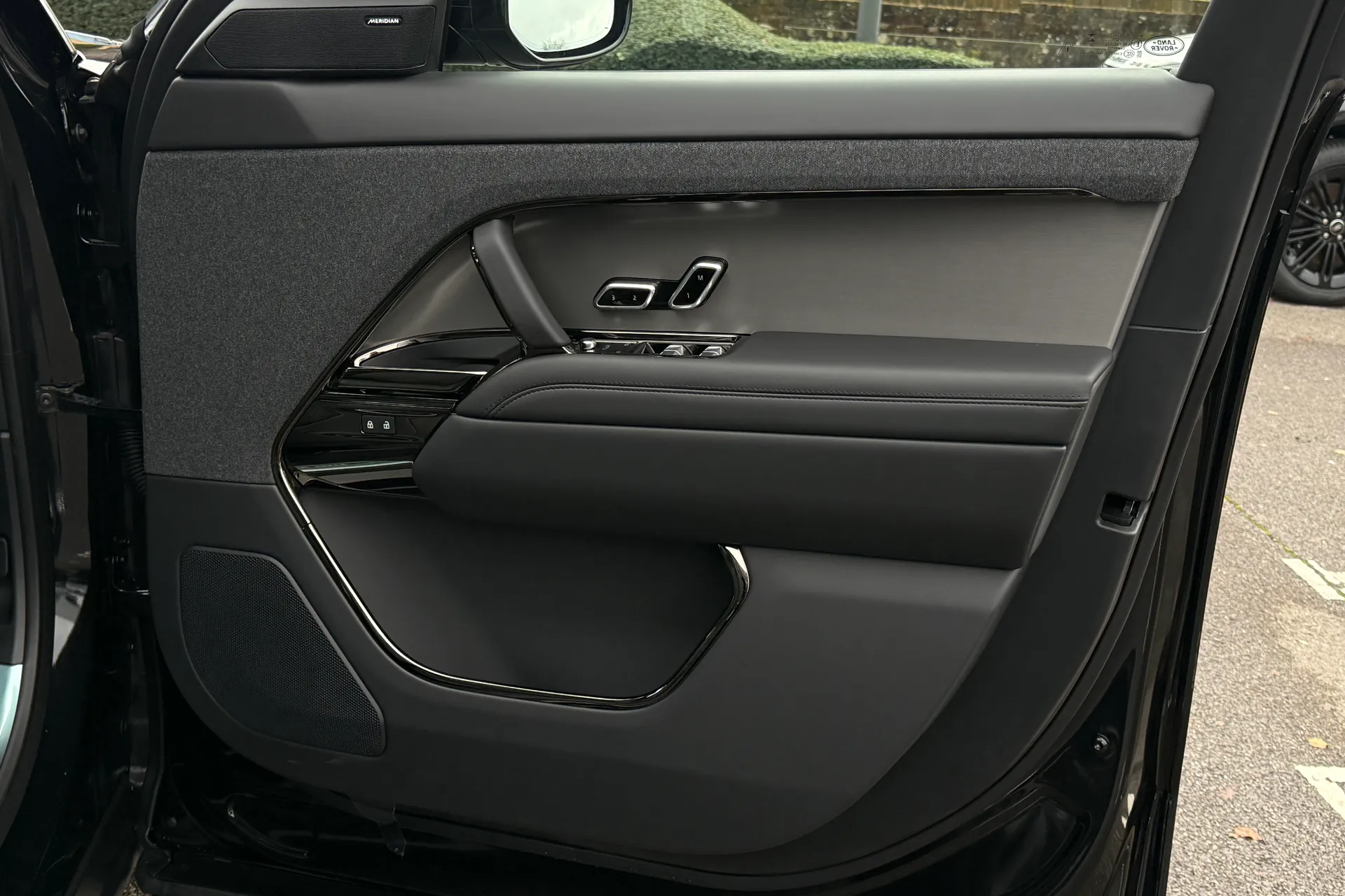 LAND ROVER RANGE ROVER SPORT thumbnail image number 45