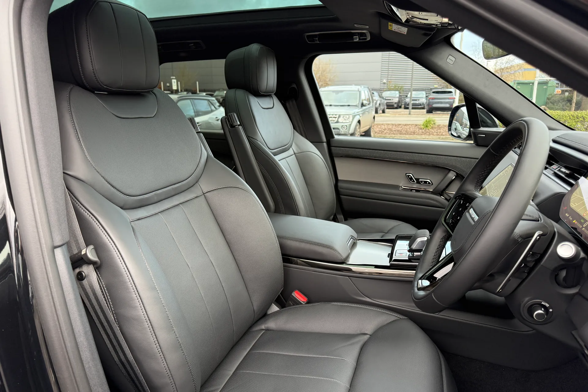 LAND ROVER RANGE ROVER SPORT thumbnail image number 34