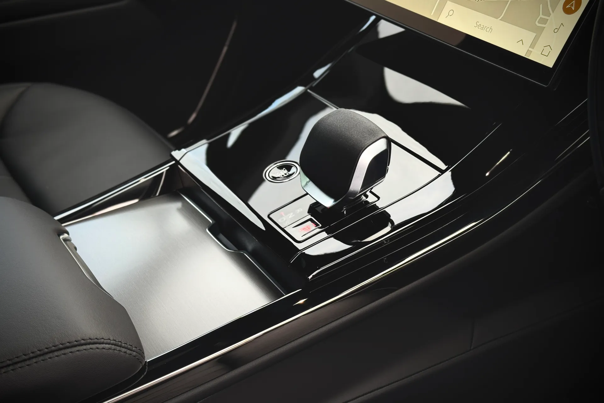 LAND ROVER RANGE ROVER SPORT thumbnail image number 19