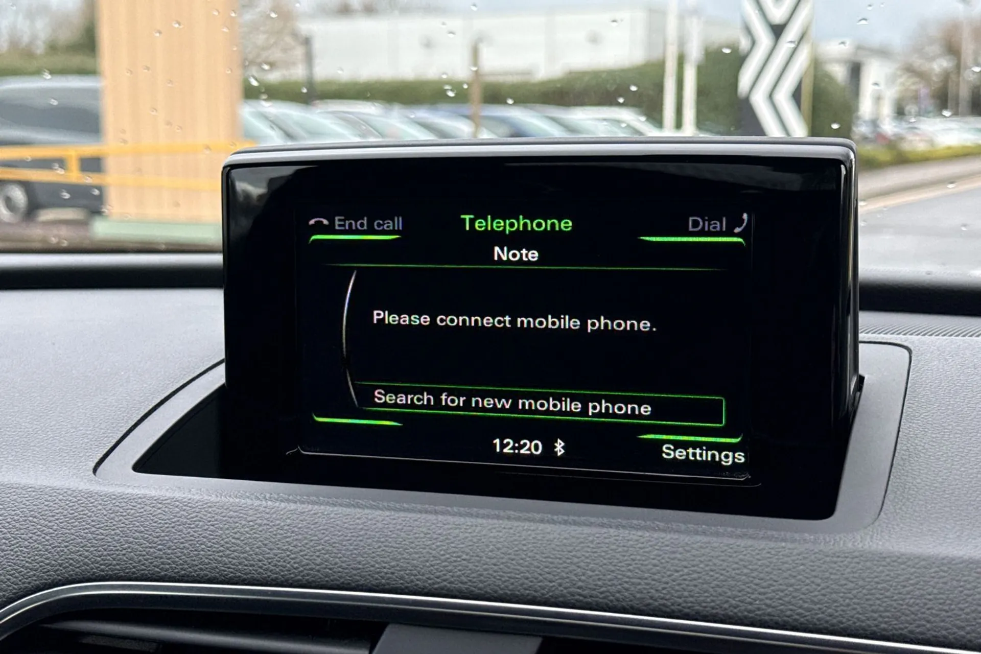 Audi Q3 thumbnail image number 21