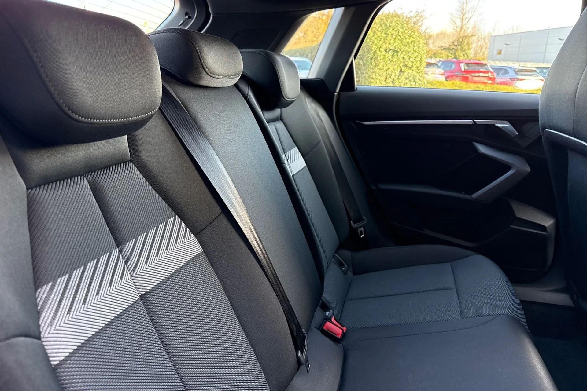 Audi A3 thumbnail image number 24