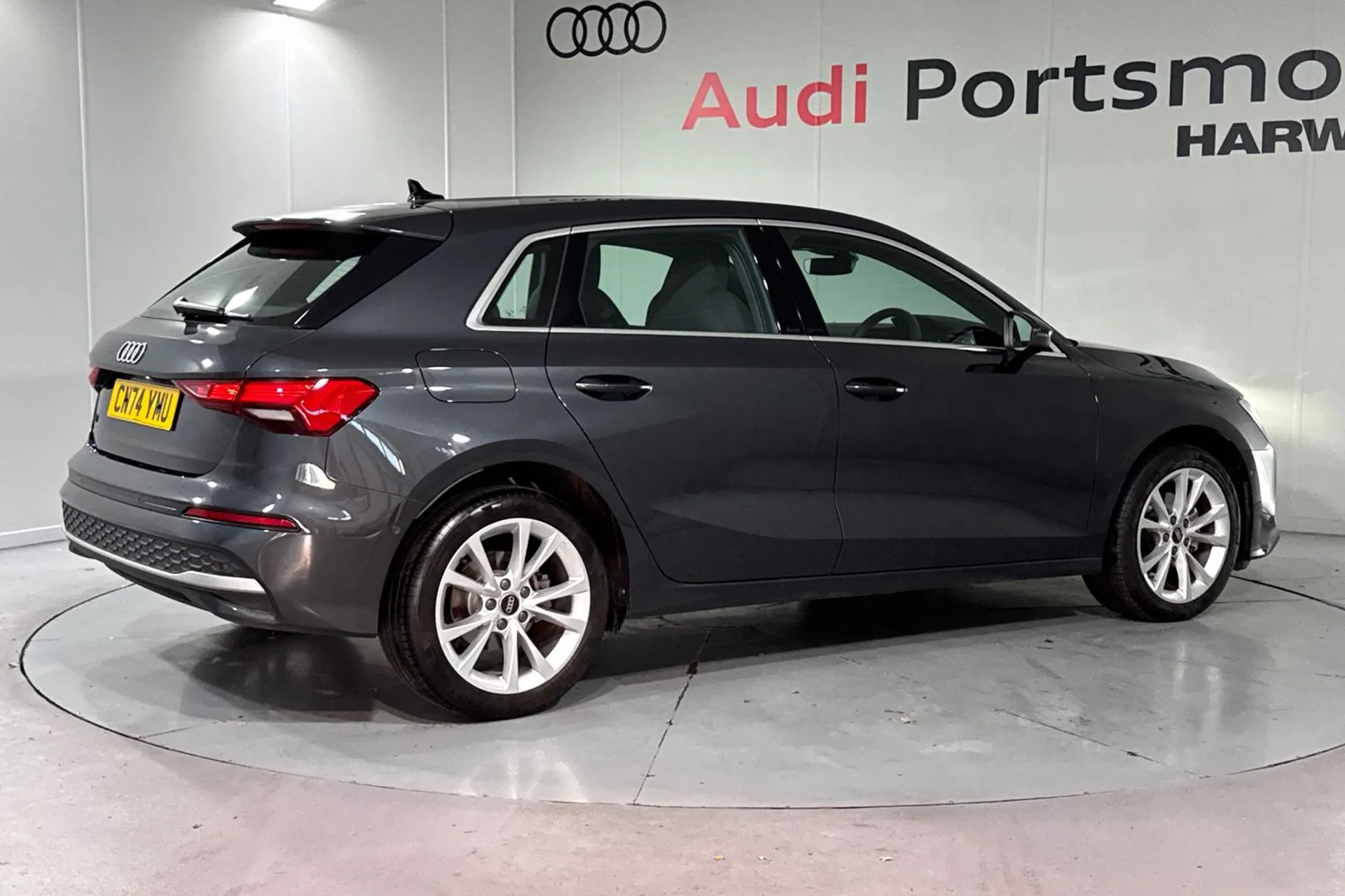 Audi A3 thumbnail image number 9