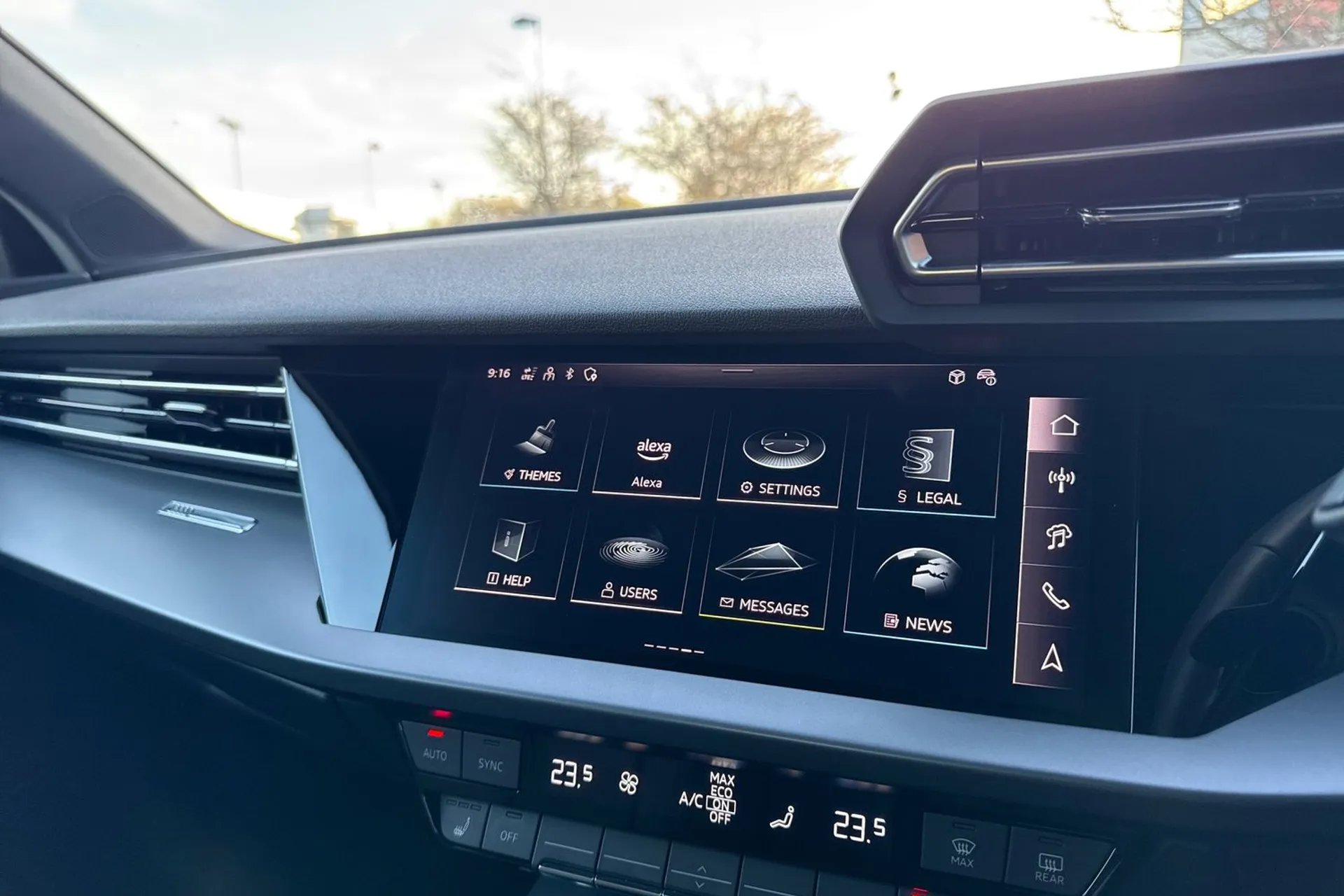 Audi A3 thumbnail image number 34