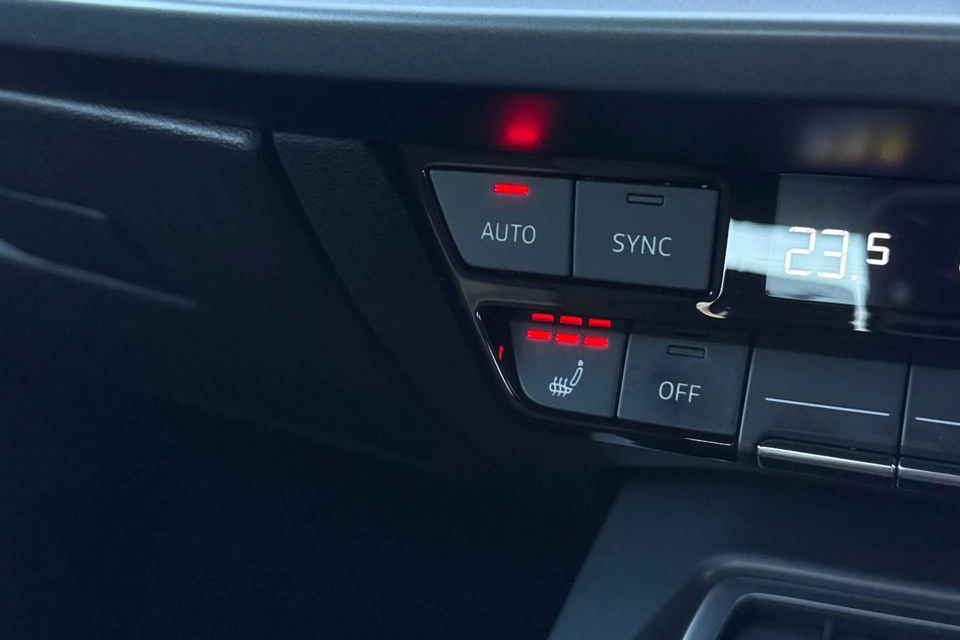 Audi A3 thumbnail image number 30