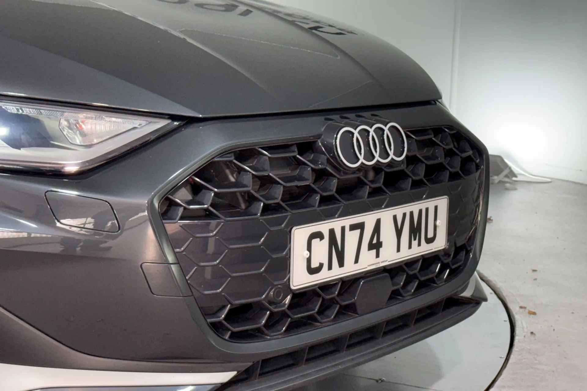 Audi A3 thumbnail image number 8