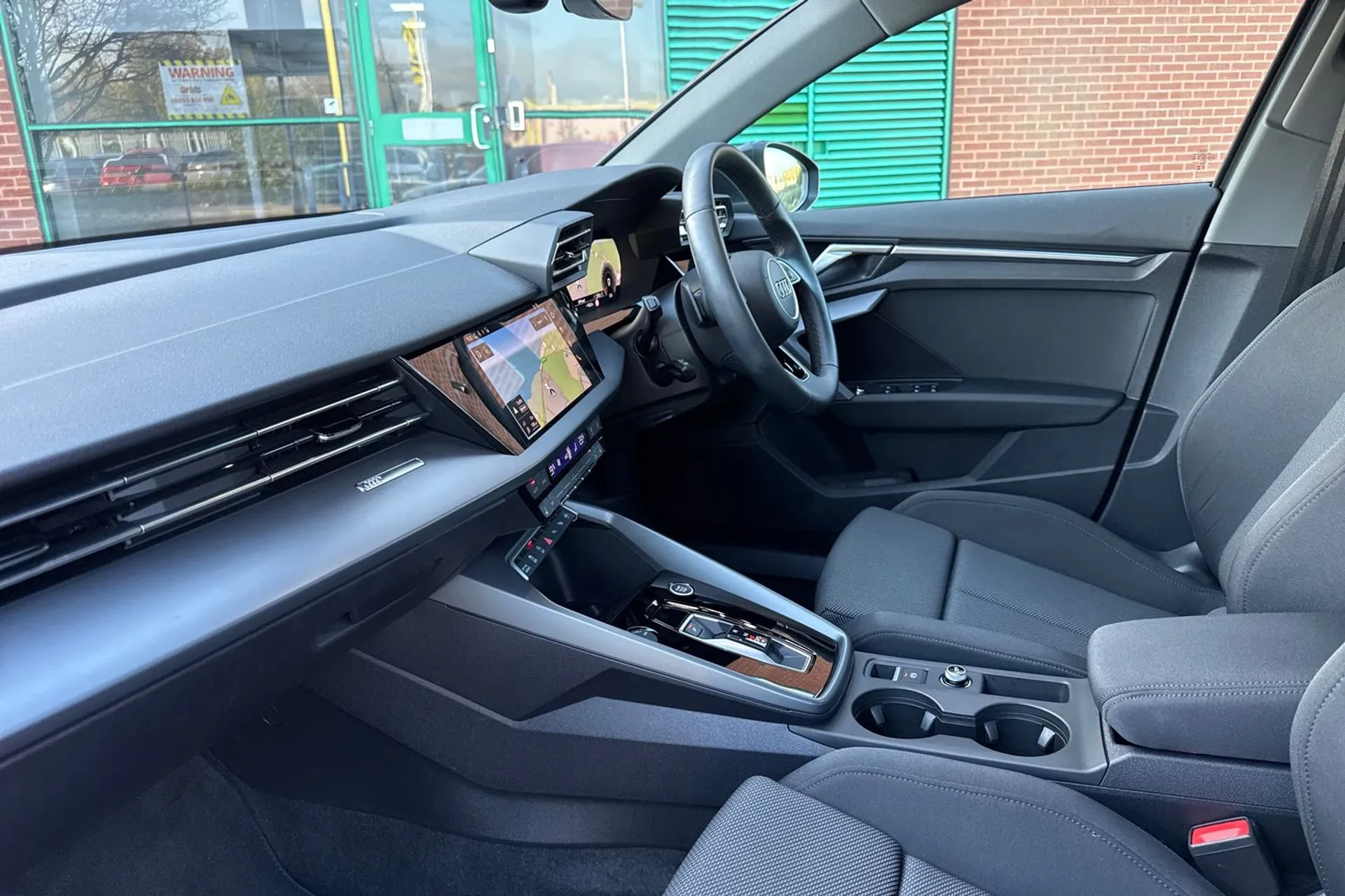 Audi A3 thumbnail image number 31