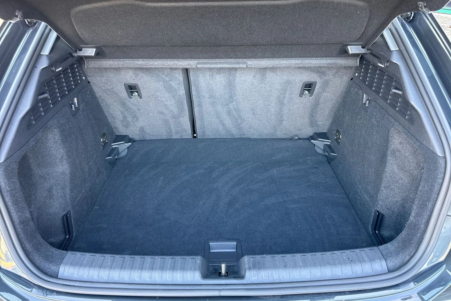 Audi A3 thumbnail image number 20