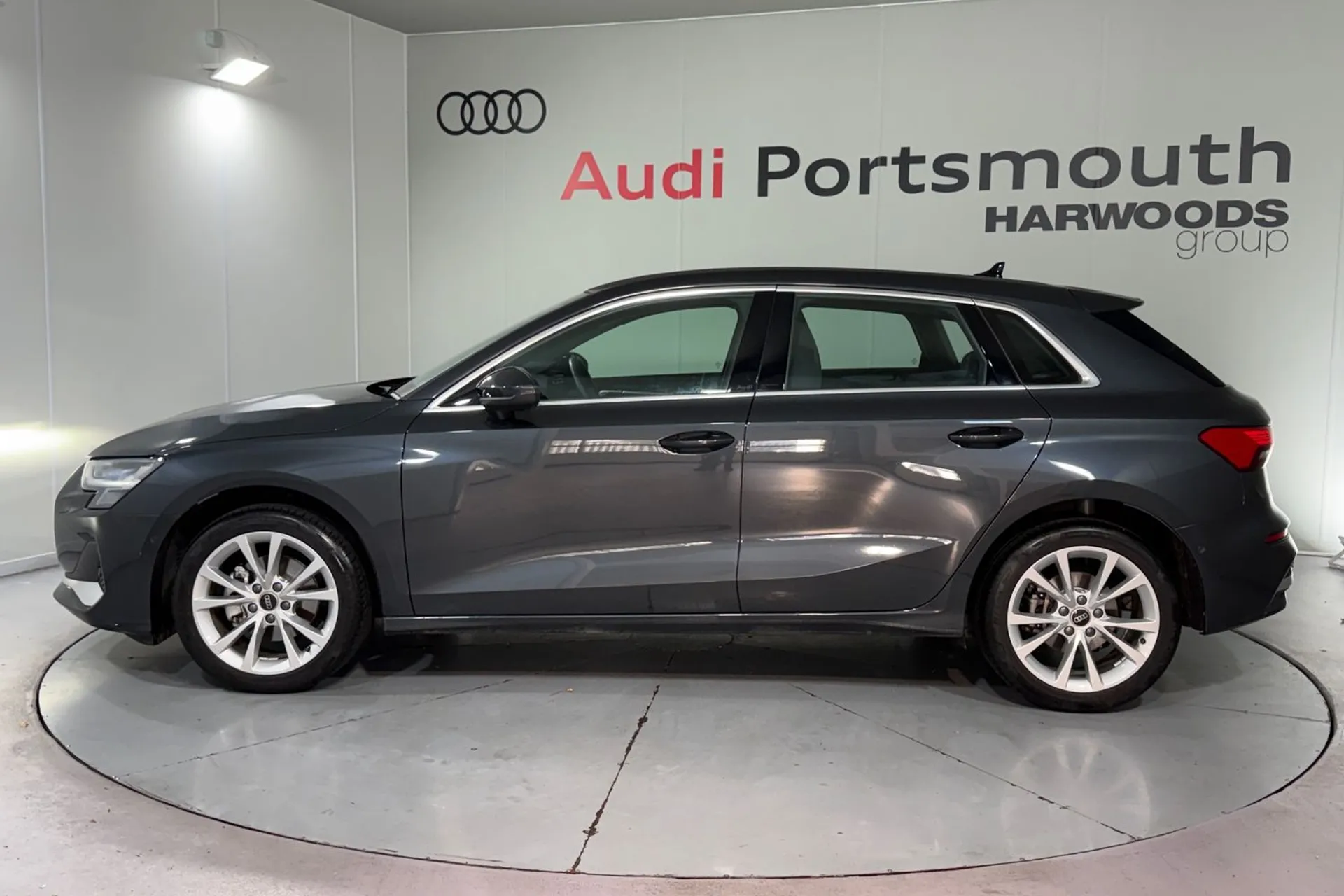 Audi A3 thumbnail image number 13