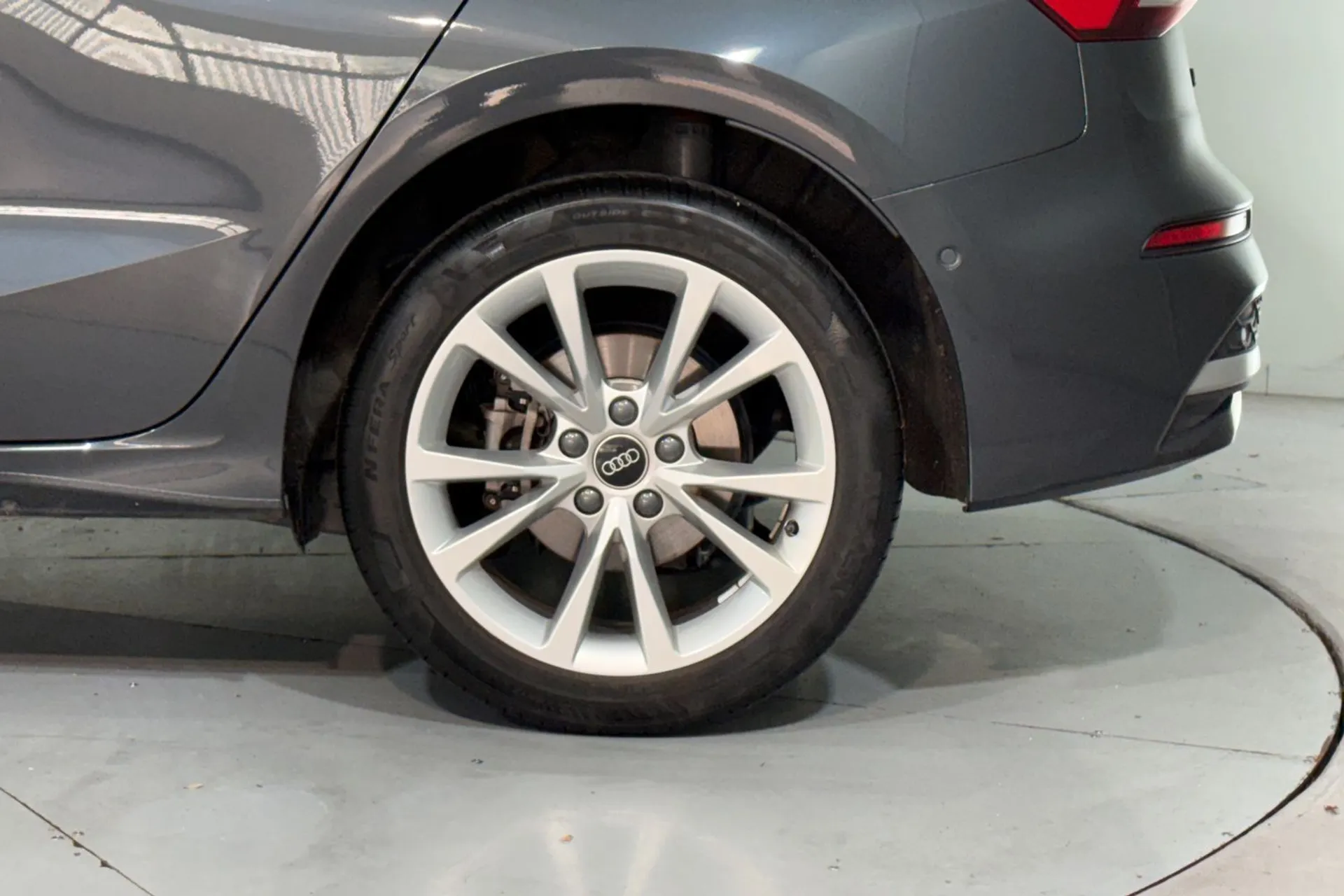 Audi A3 thumbnail image number 14