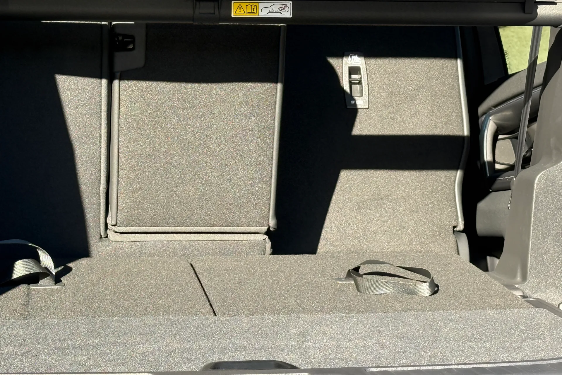 LAND ROVER DISCOVERY SPORT thumbnail image number 56