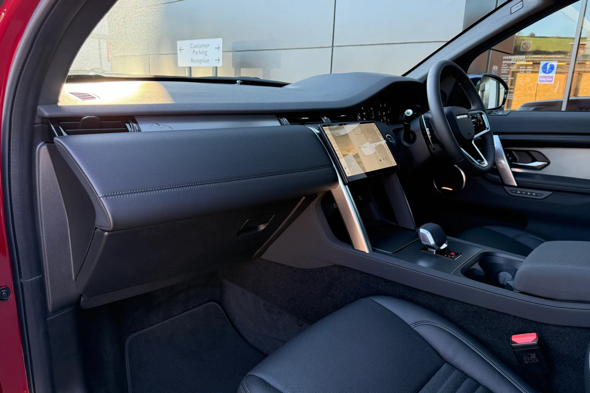 LAND ROVER DISCOVERY SPORT thumbnail image number 62