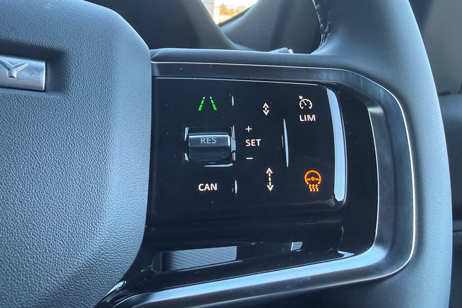 LAND ROVER DISCOVERY SPORT thumbnail image number 29