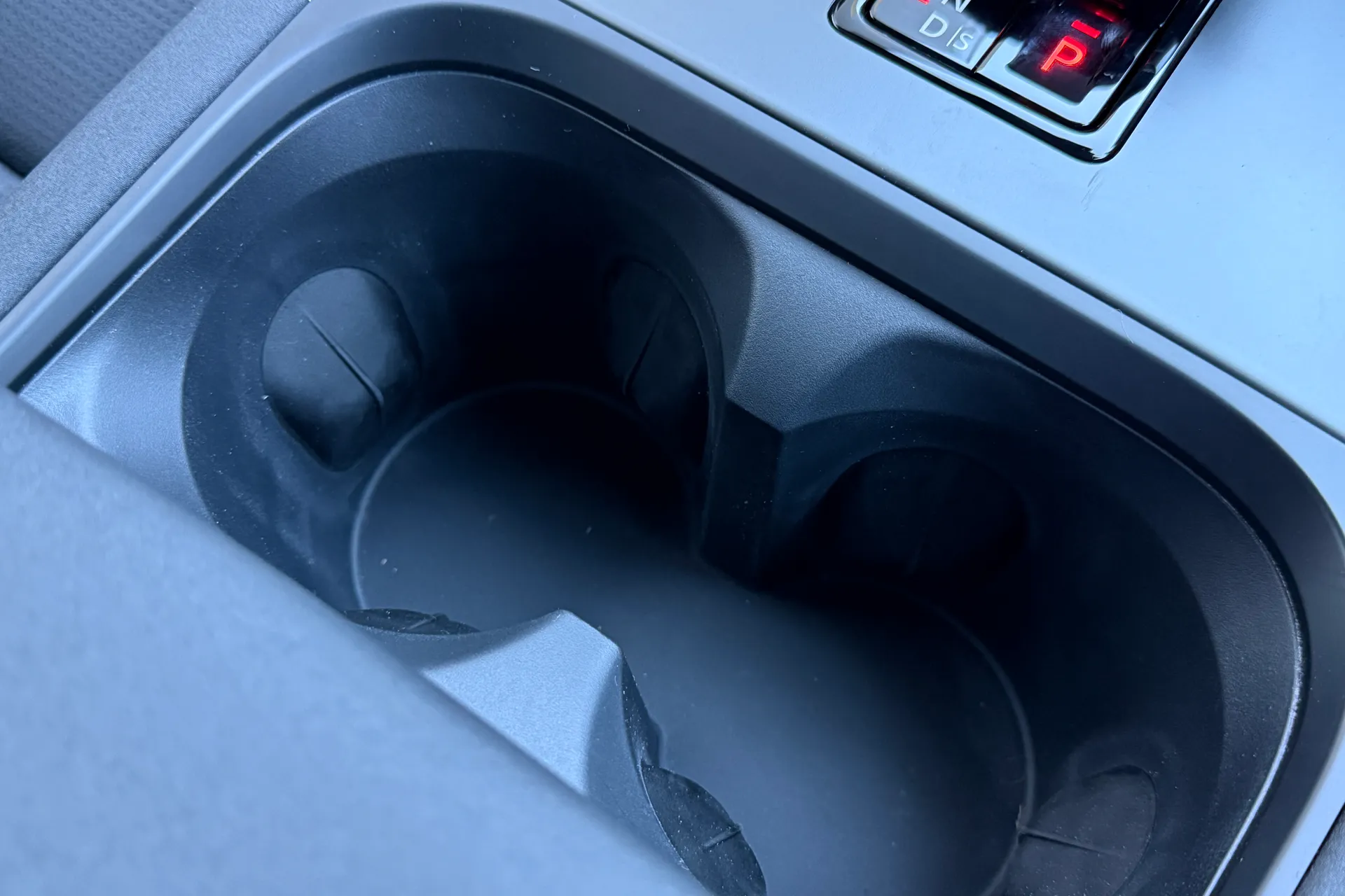 LAND ROVER DISCOVERY SPORT thumbnail image number 31