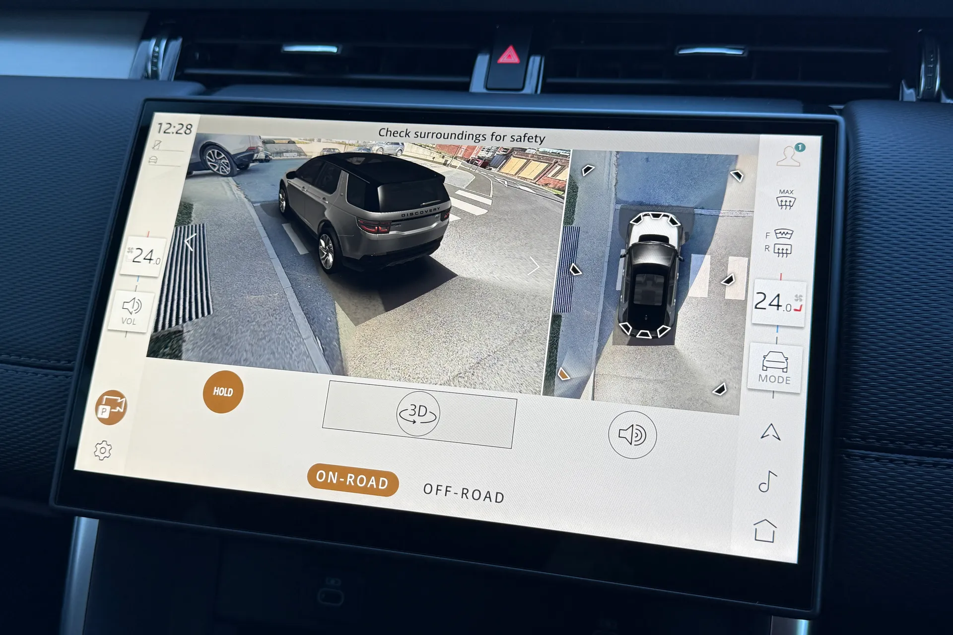 LAND ROVER DISCOVERY SPORT thumbnail image number 12