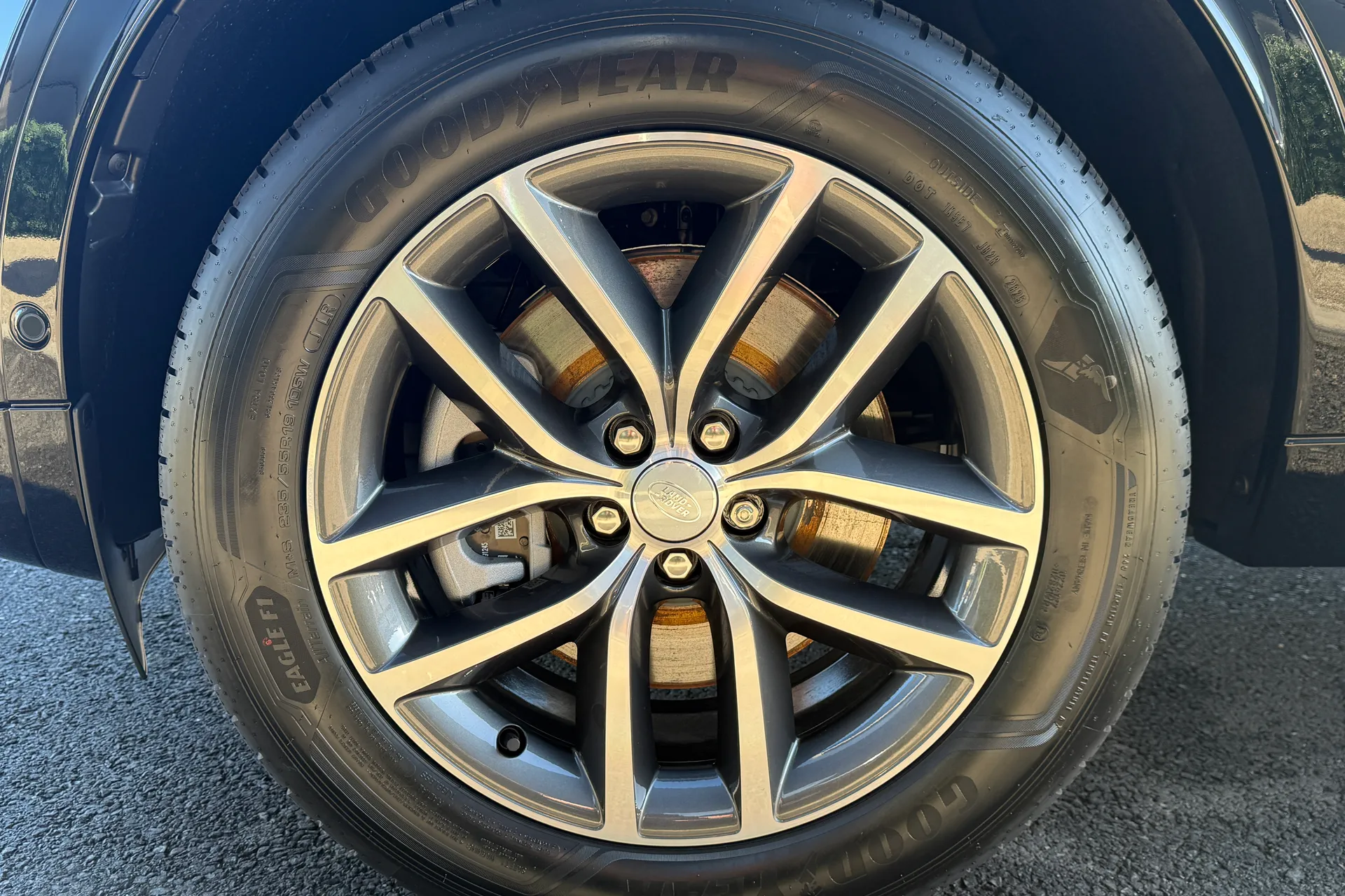 LAND ROVER DISCOVERY SPORT thumbnail image number 16