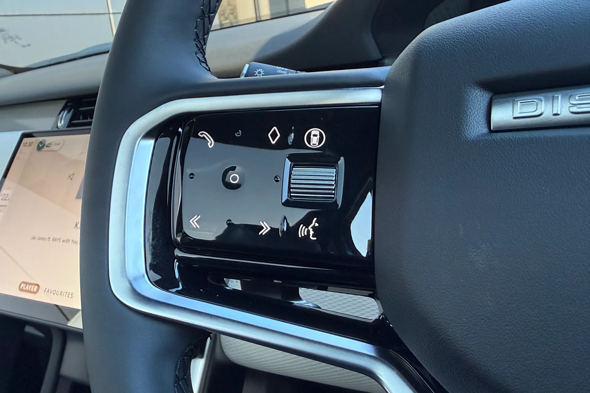 LAND ROVER DISCOVERY SPORT thumbnail image number 51