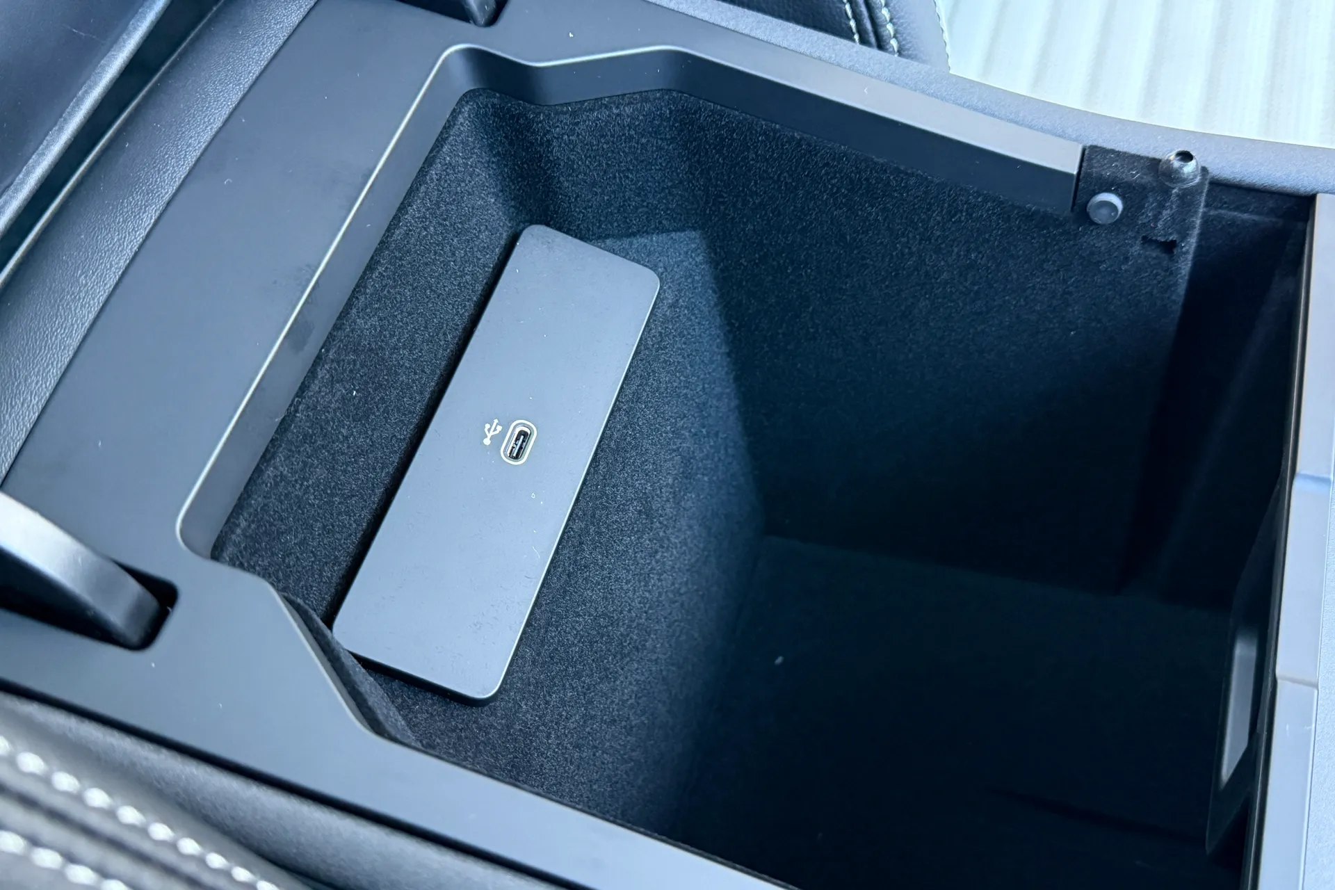 LAND ROVER DISCOVERY SPORT thumbnail image number 31